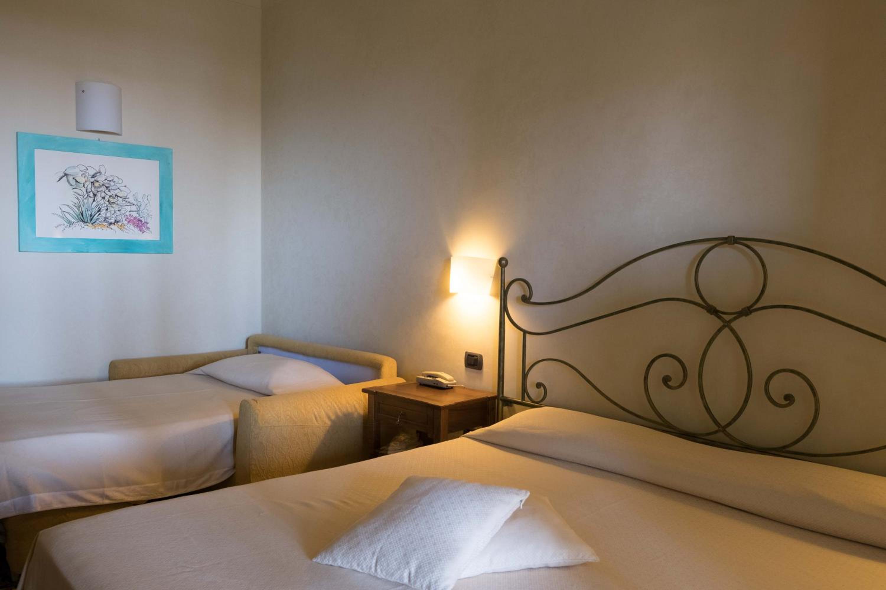 Triple Room - Photo 5
