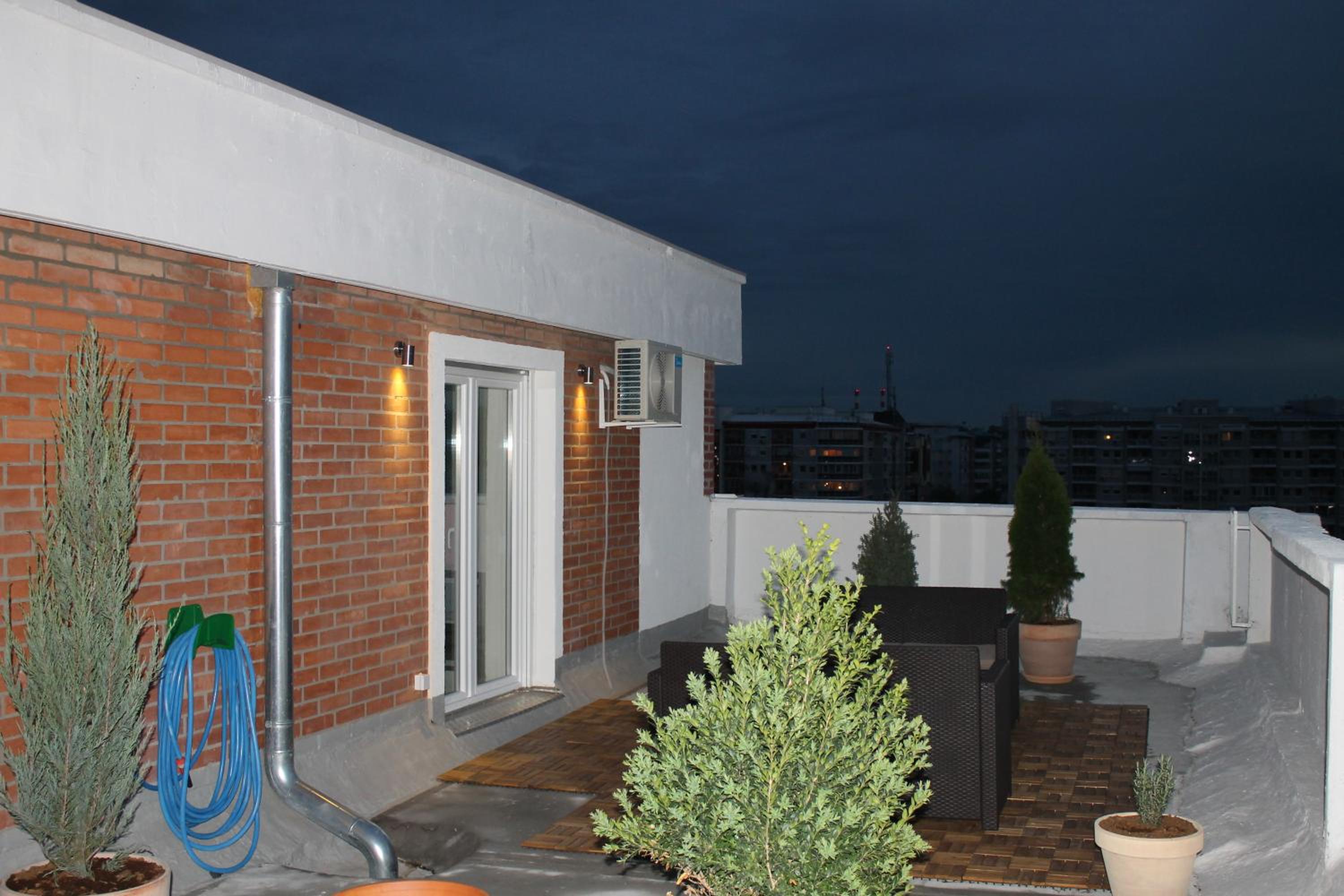 Superior Penthouse Apartment - Photo 6