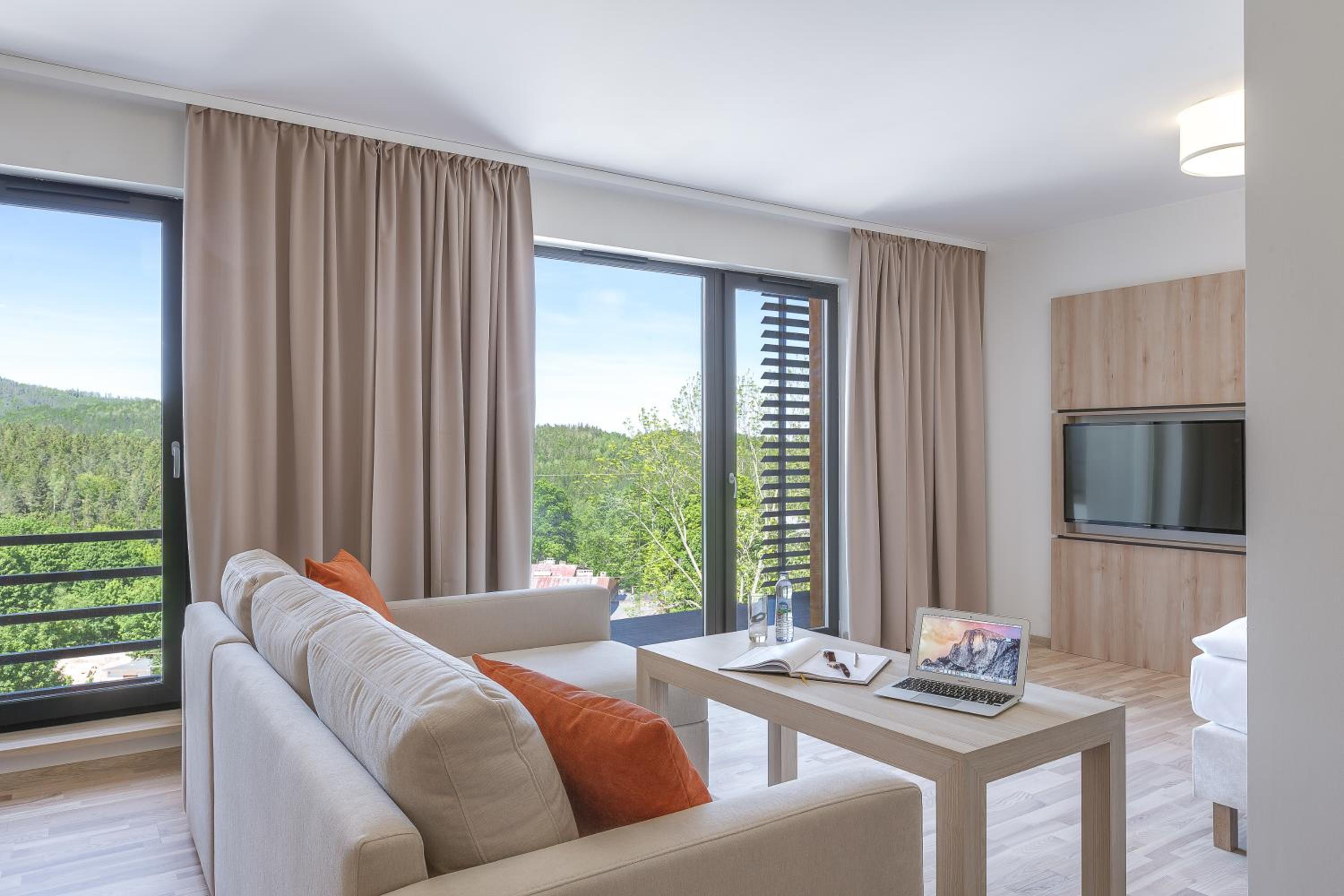 Suite photo 1
