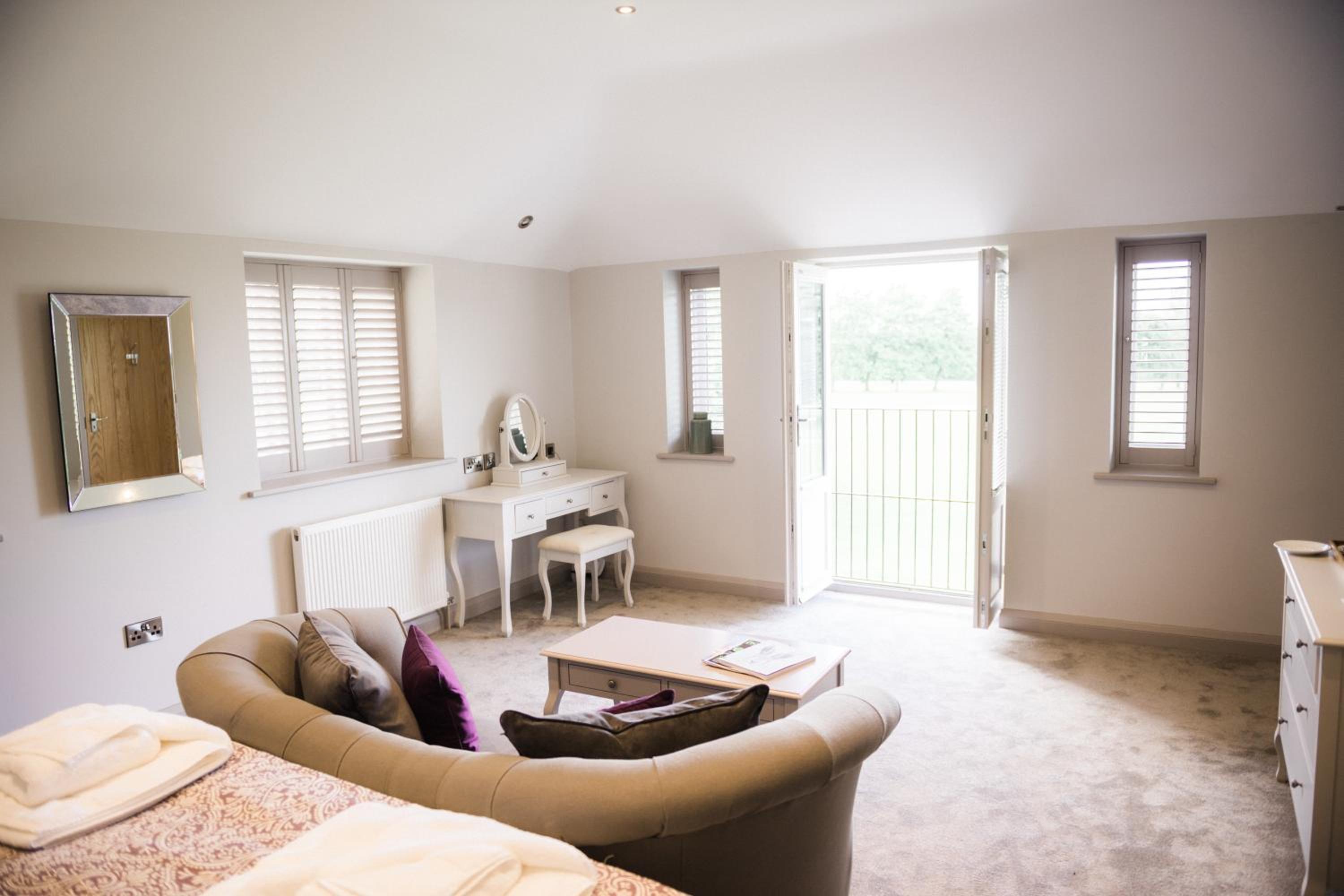 King Room with Lake View photo 2