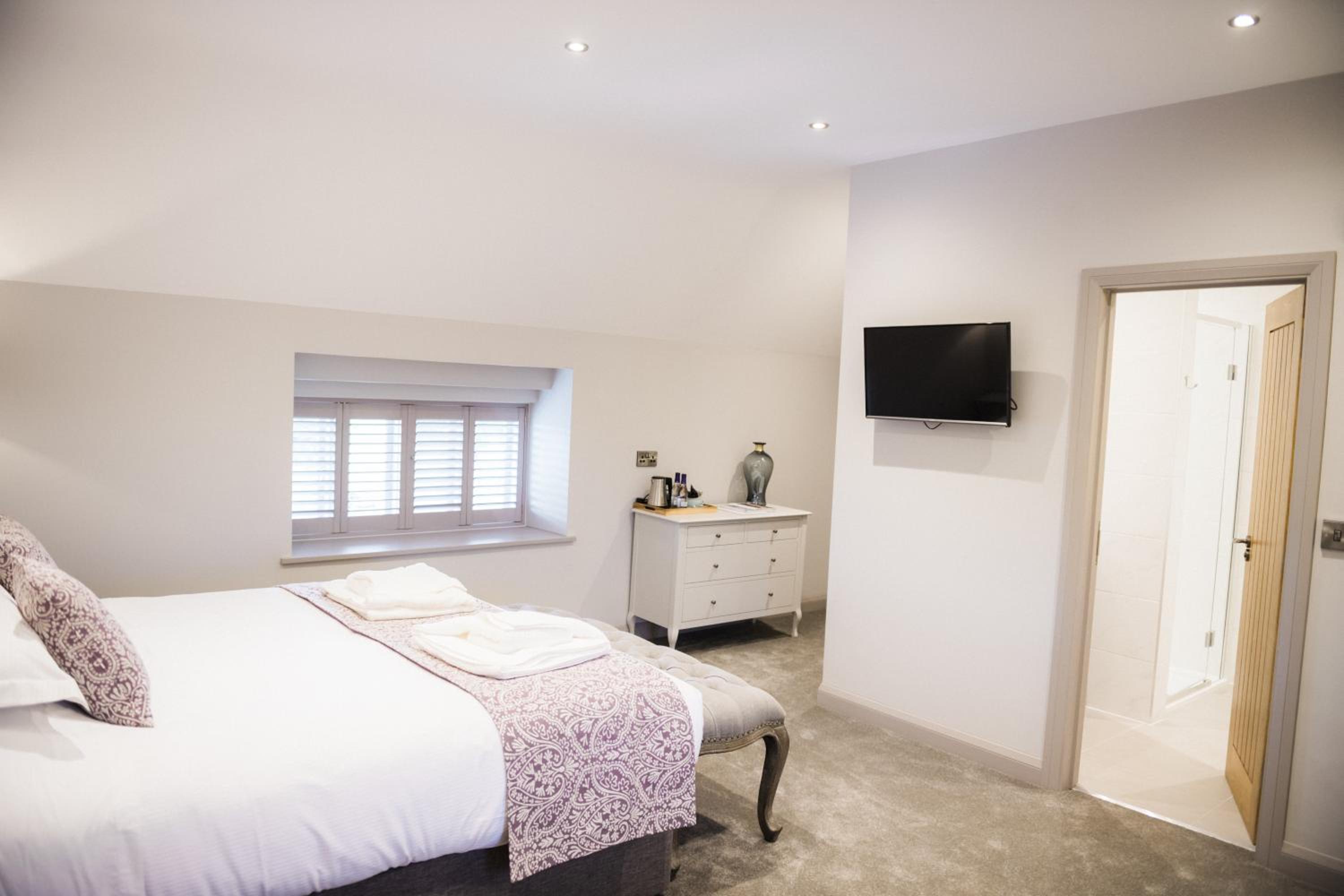 Deluxe King Room photo 1
