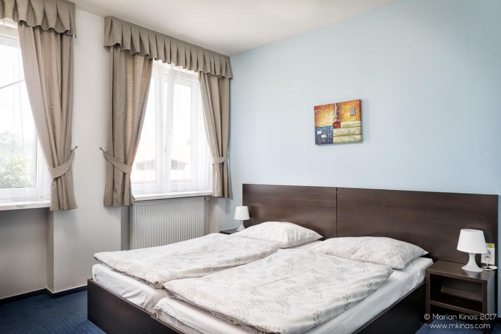 Double Room with Private Bathroom photo 1