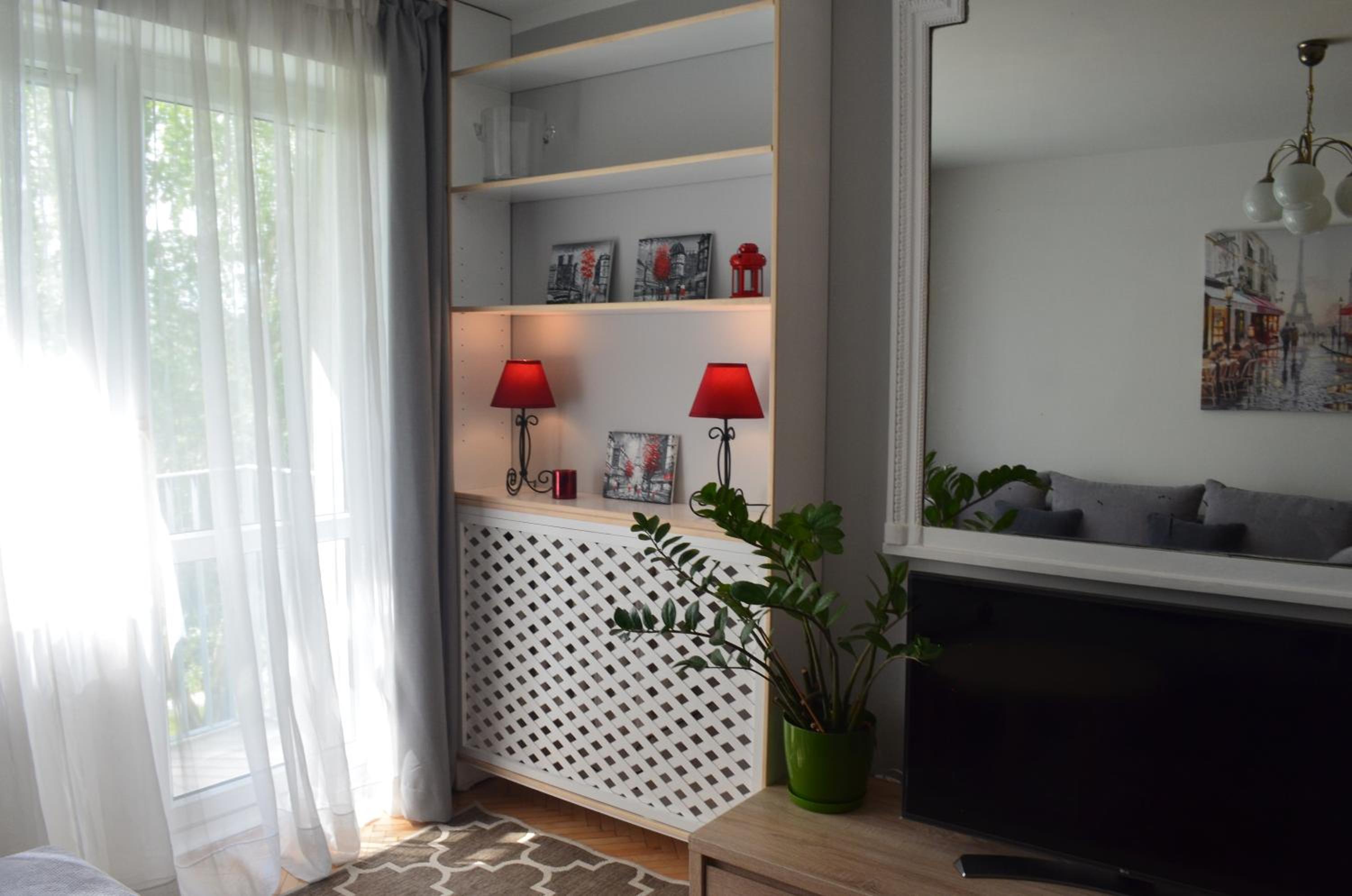 One-Bedroom Apartment photo 1