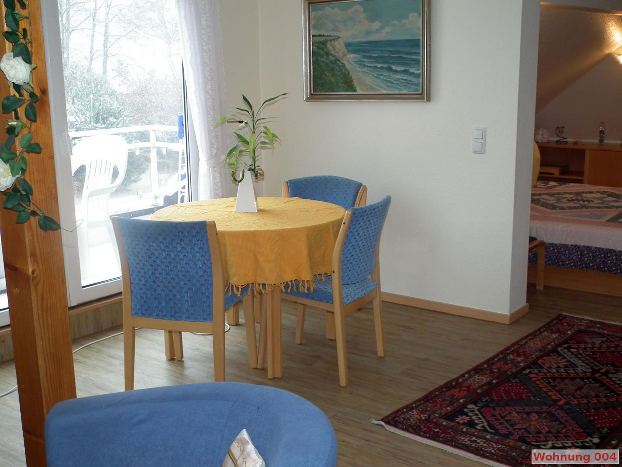 Family Studio - Photo 4