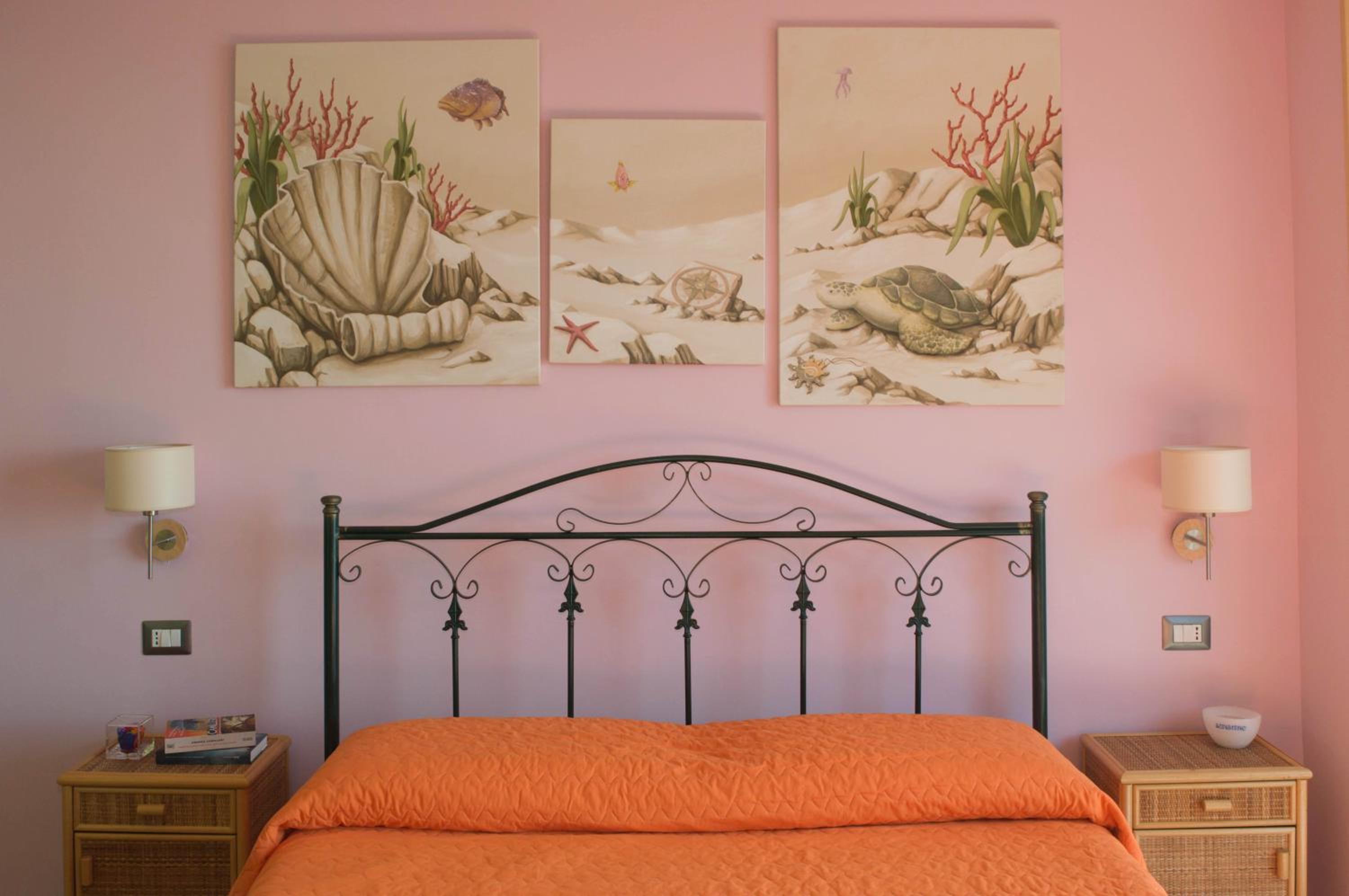 Queen Room with Balcony and Sea View