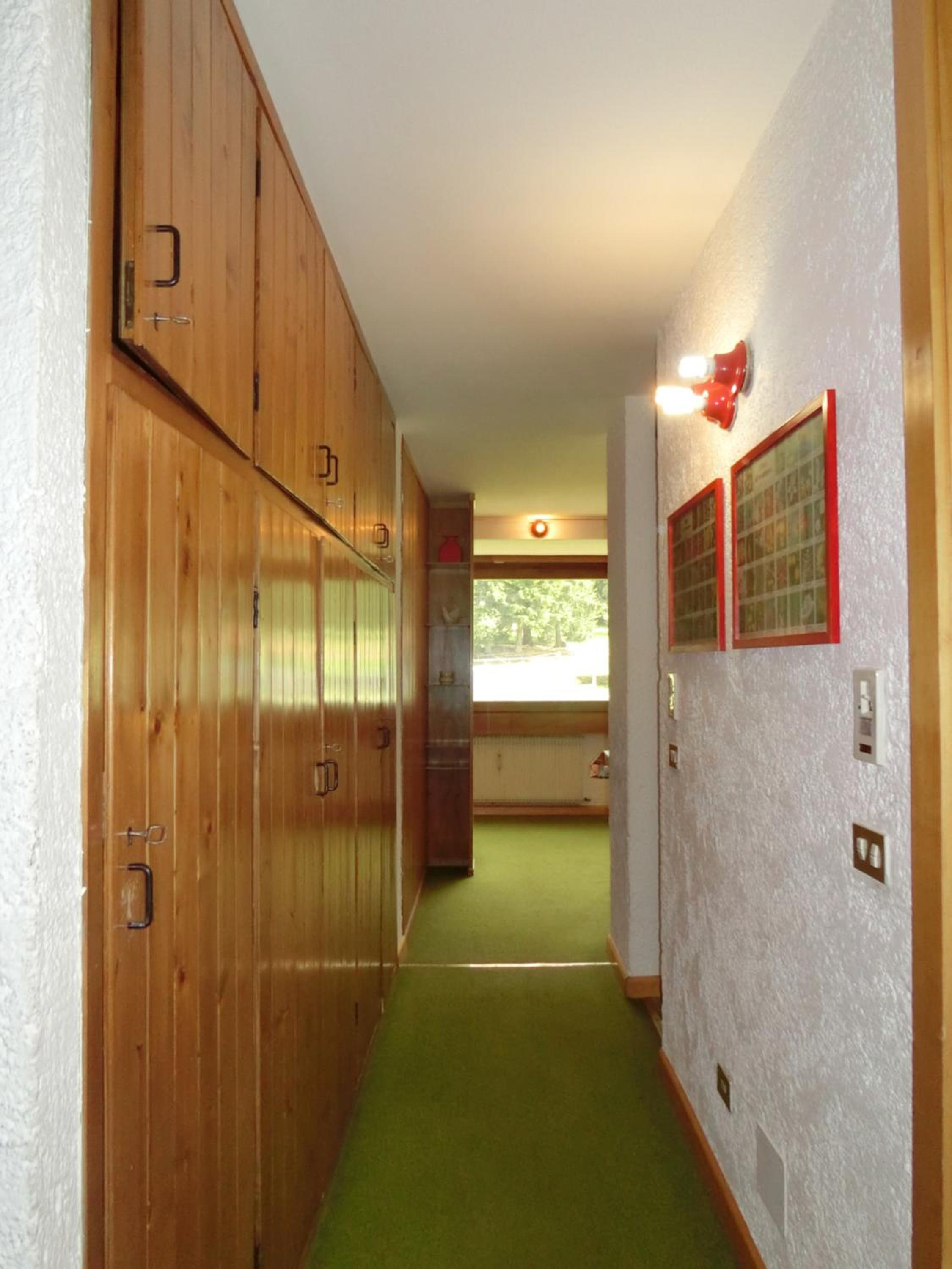 Apartment with Shower photo 1