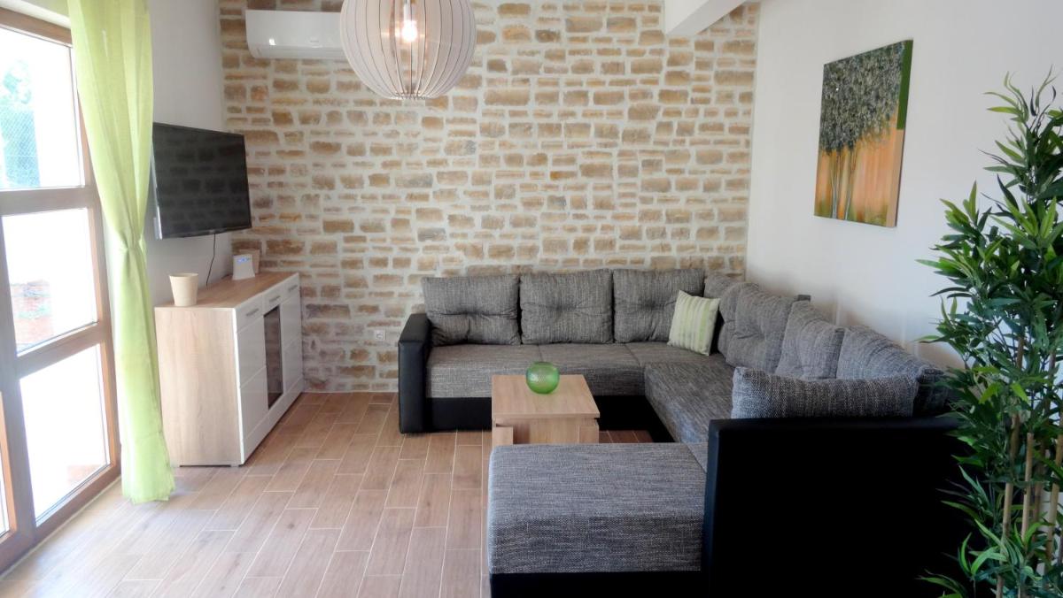 Villa with Private Pool photo 1
