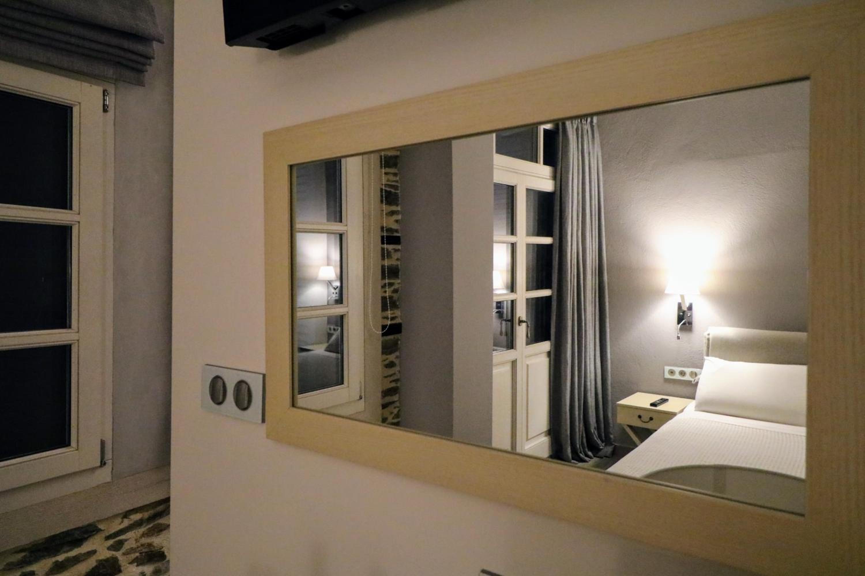 Triple Room with Balcony photo 1