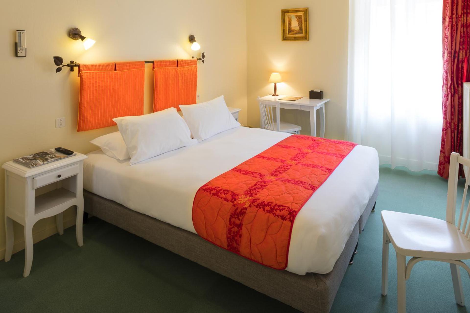 Classic Double Room