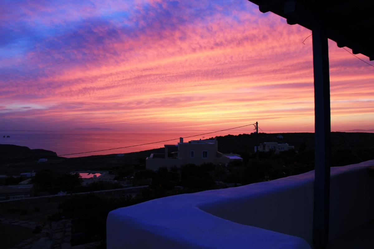 Studio Apartment with Sea View