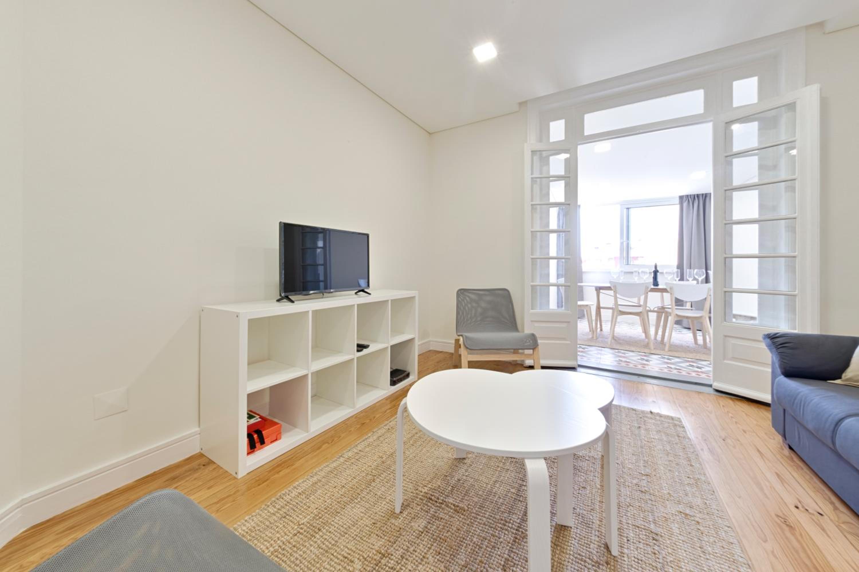 Apartment - Photo 8