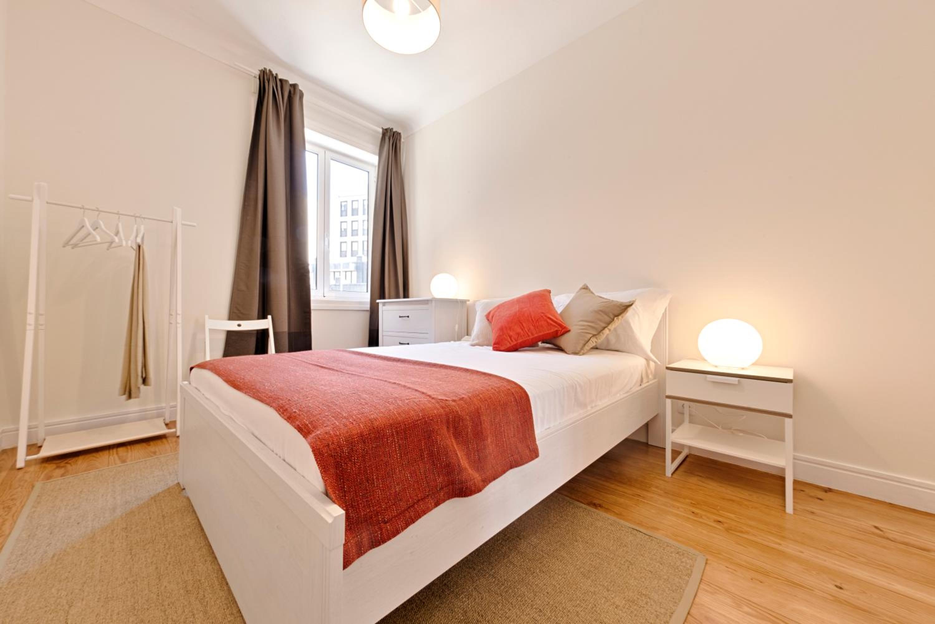 Apartment - Photo 11