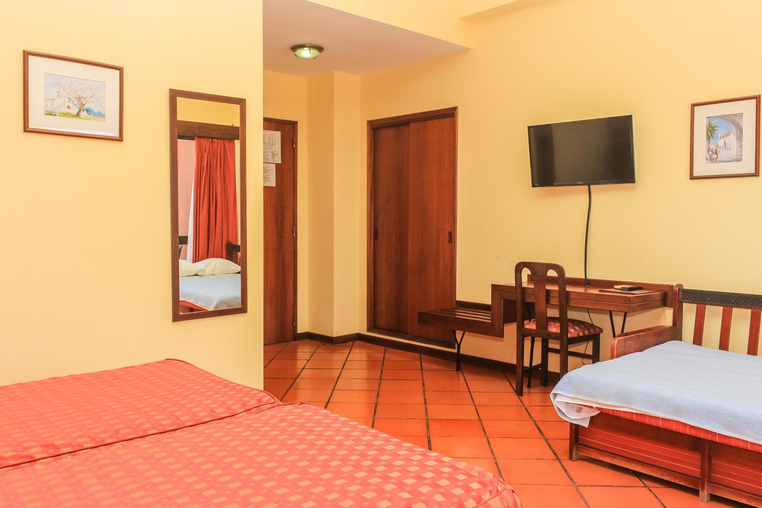 Triple Room photo 2