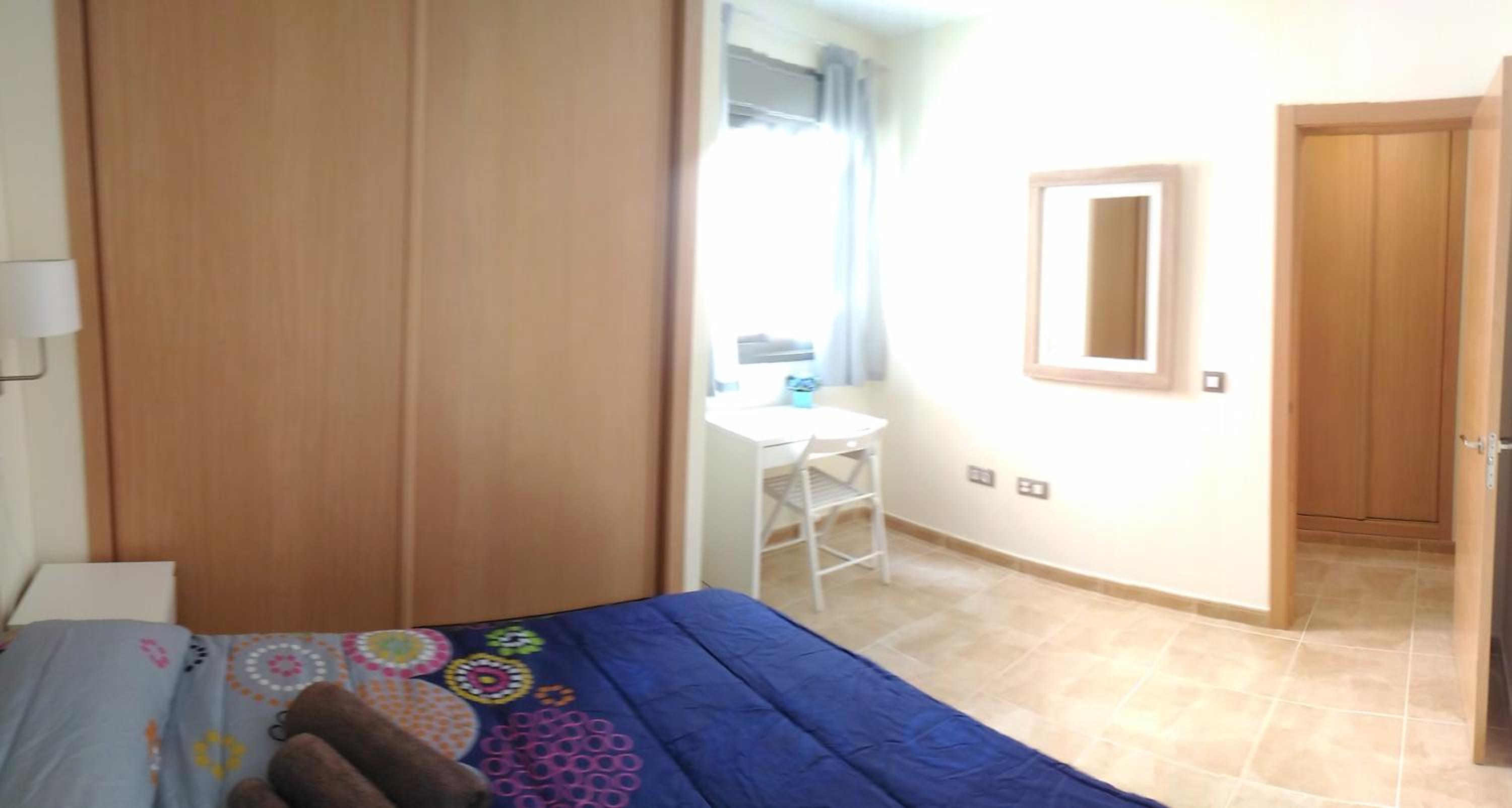 One-Bedroom Apartment photo 2