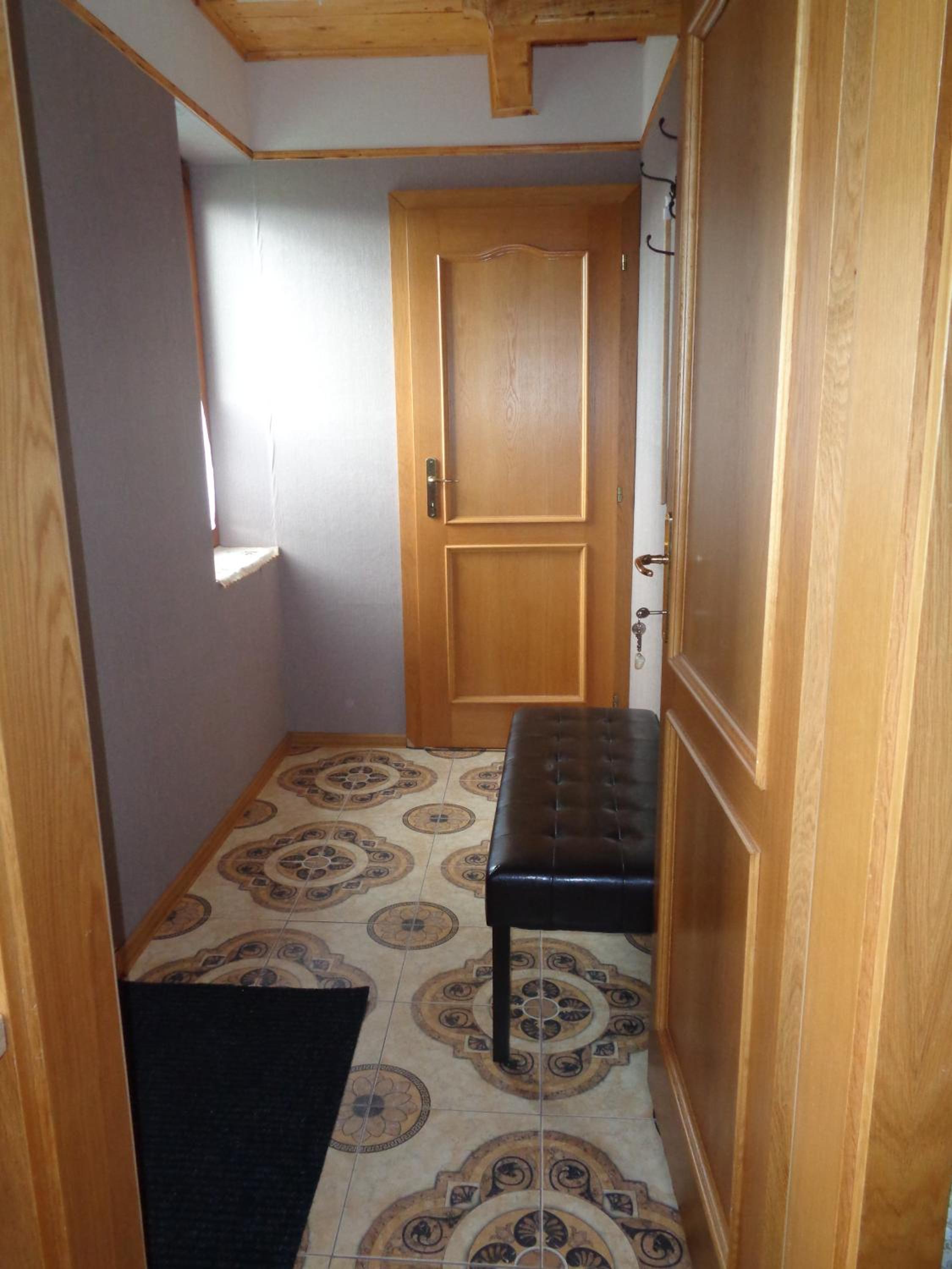 Apartment with Mountain View - Photo 22