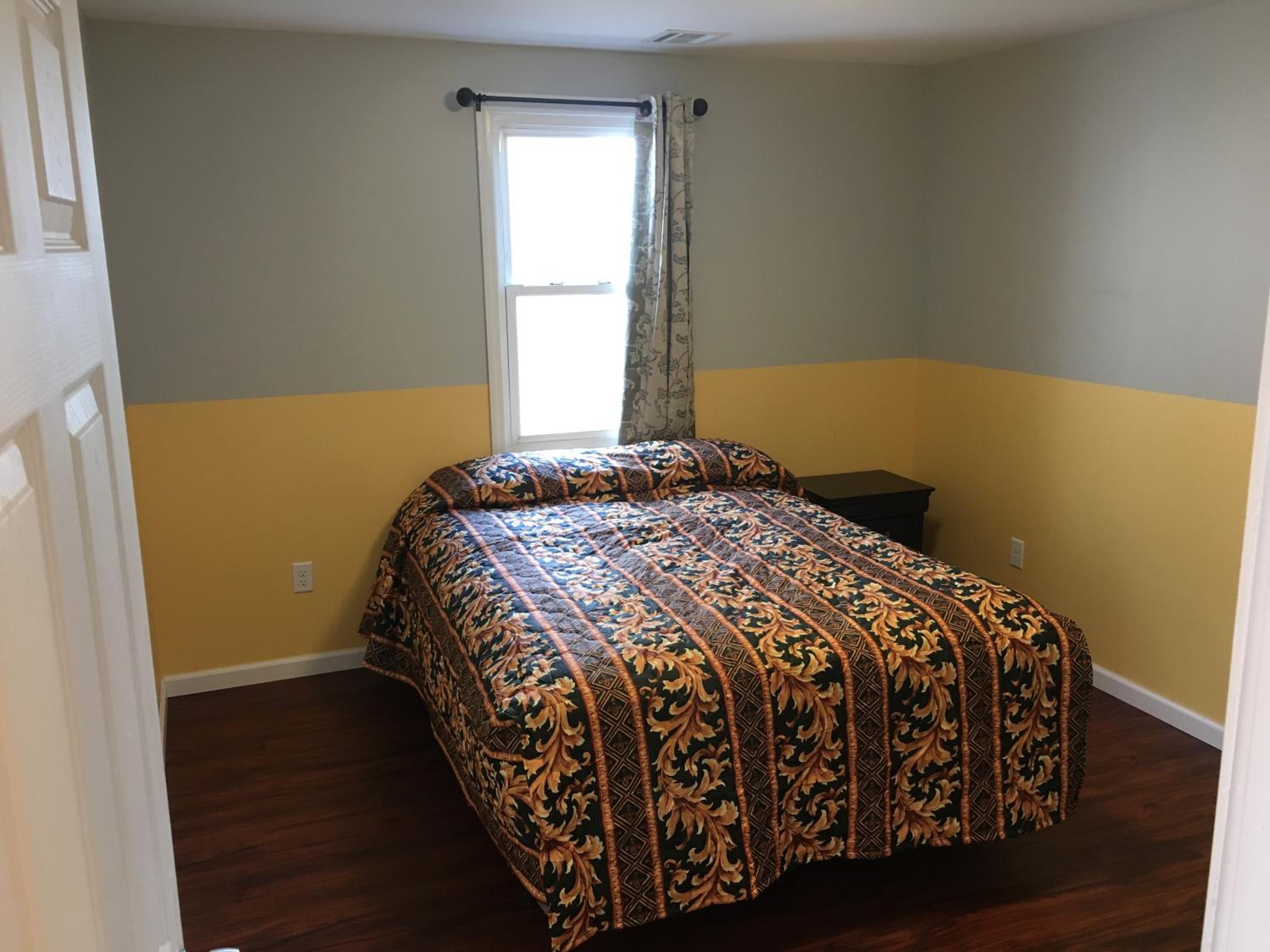 Two-Bedroom Apartment - Photo 5