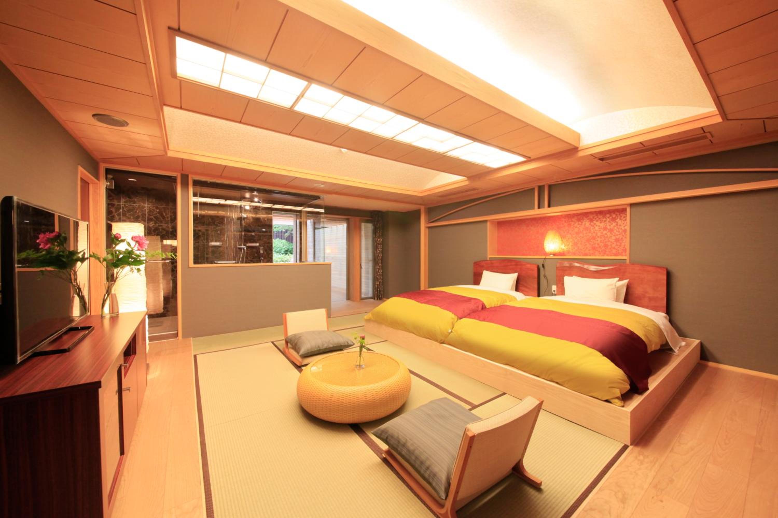 Twin Room With Tatami Area And Open-Air Bath - Non-Smoking