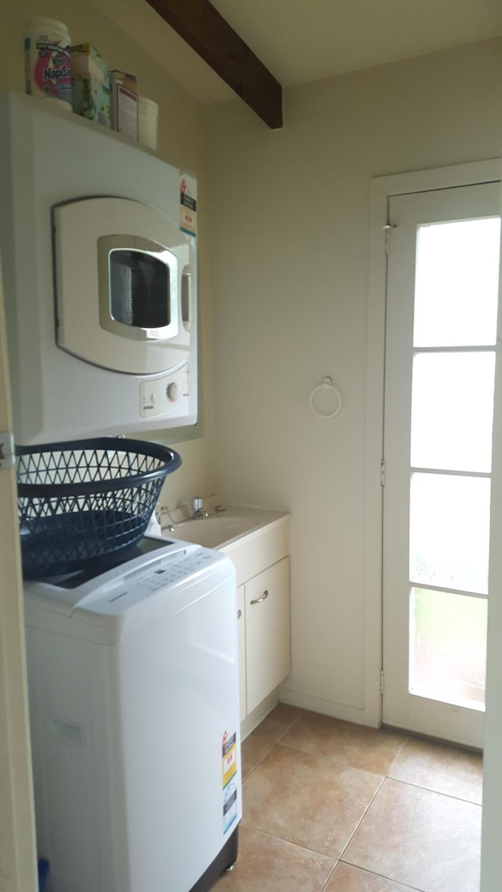 One-Bedroom House photo 3
