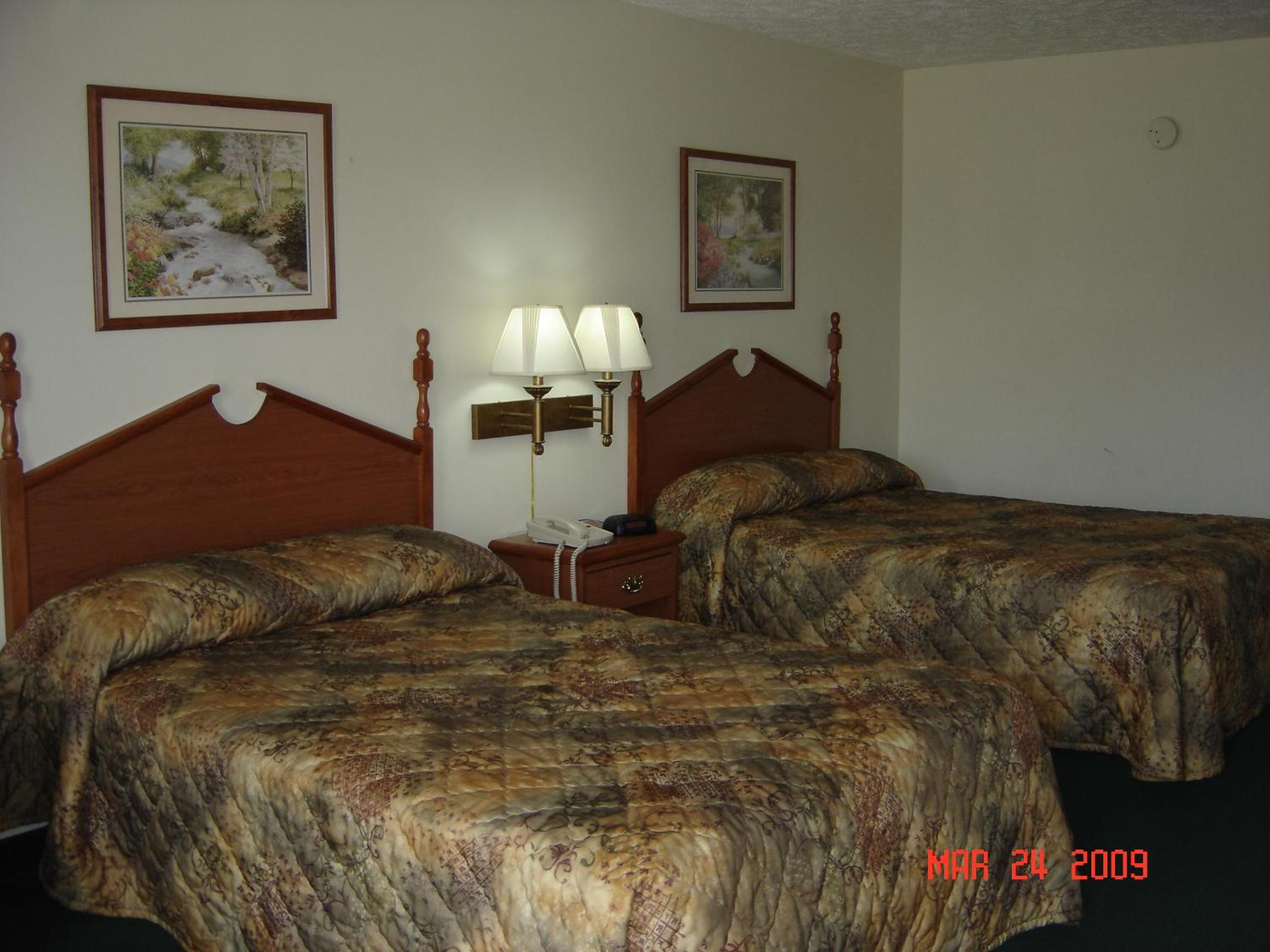 Double Room with Two Double Beds - Non-Smoking