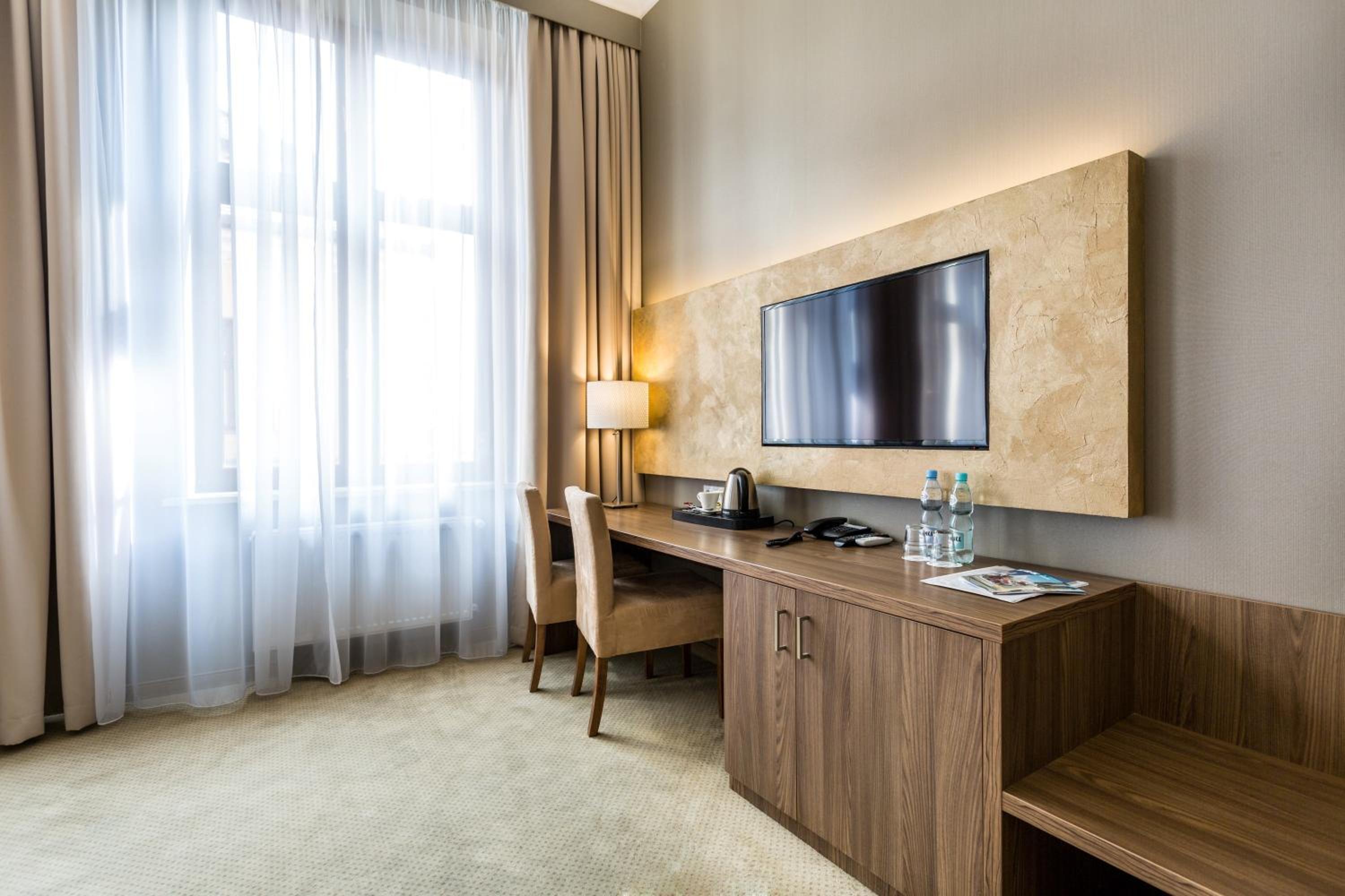 Double Room - Photo 1