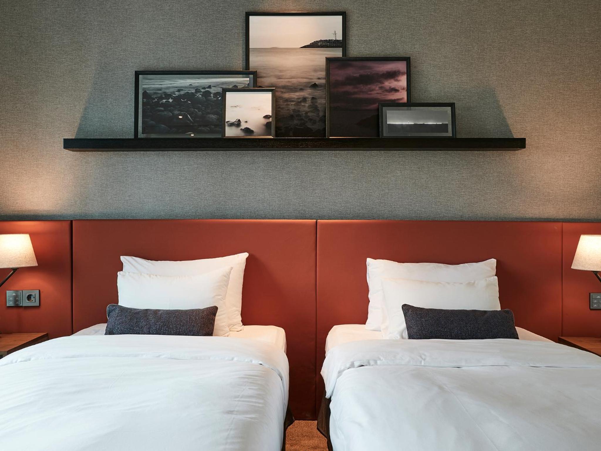 Deluxe Twin Room - Photo 2