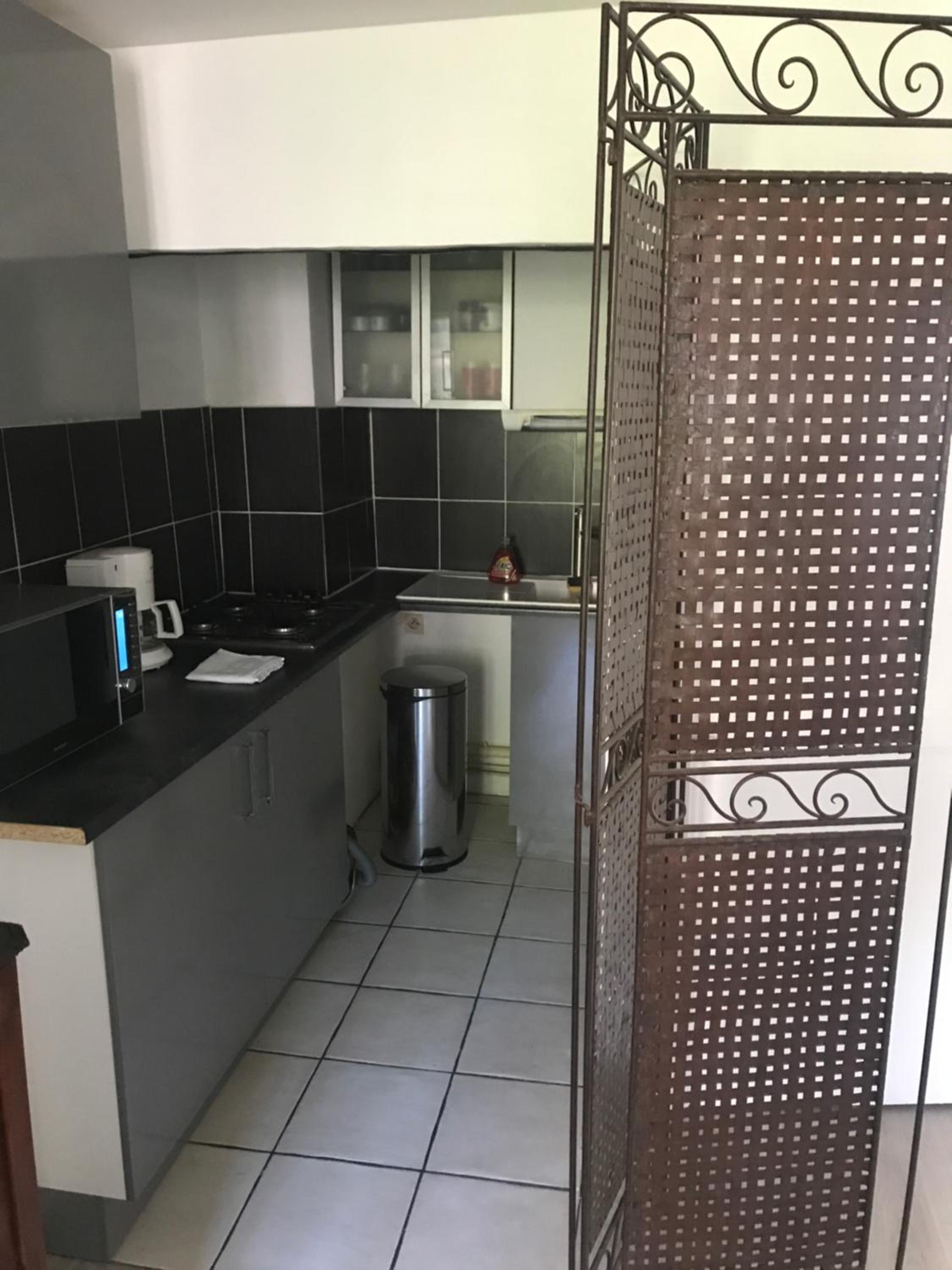Apartment with Garden View - Photo 2