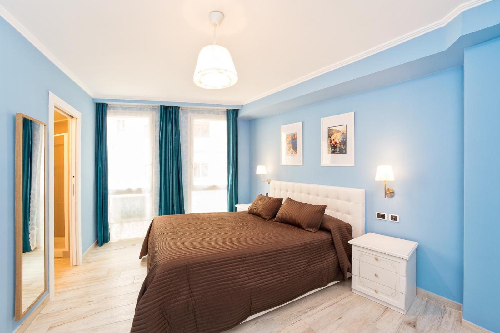 Deluxe Double Room with Shower