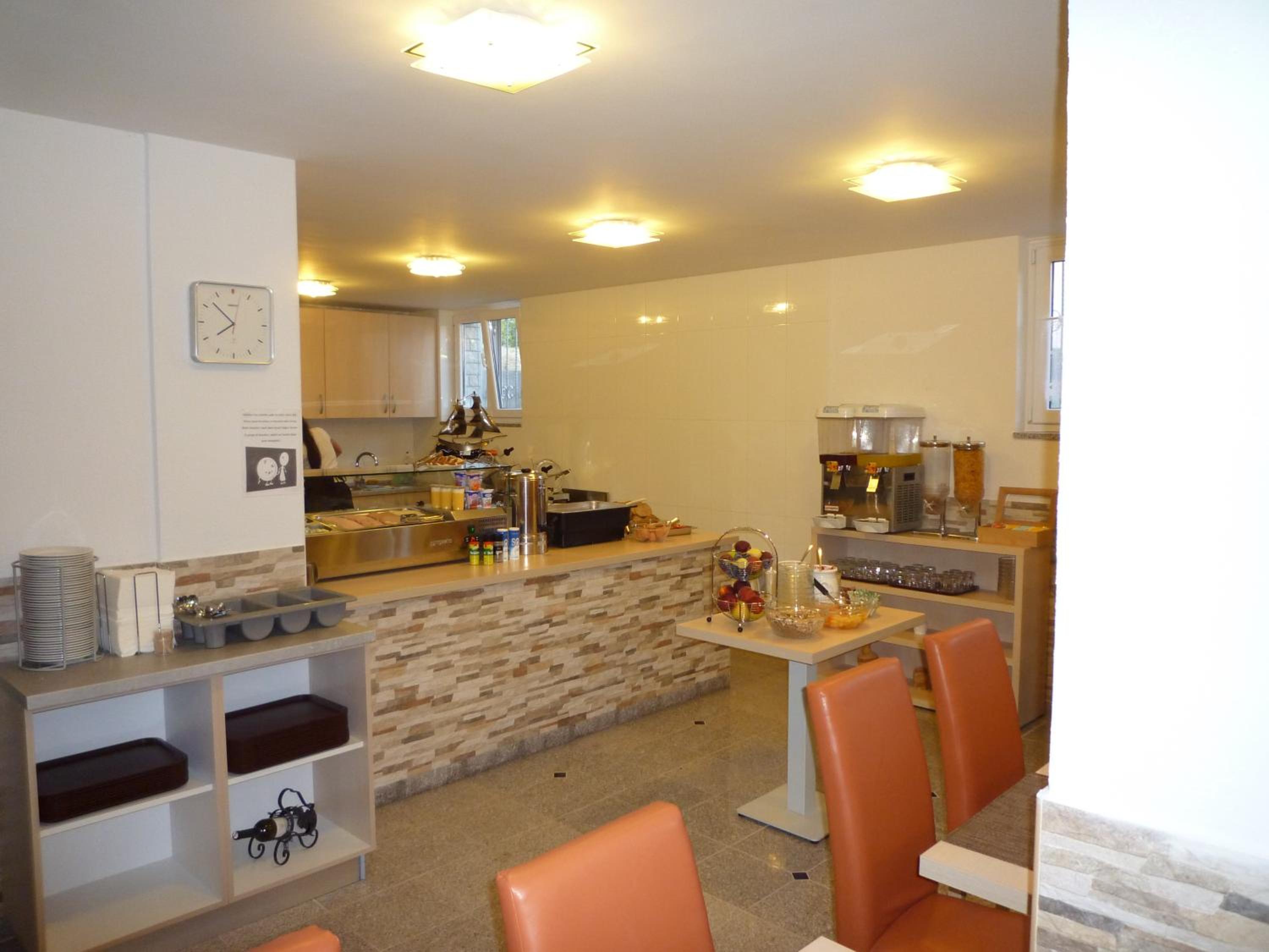 Double Room with Balcony (2 Adults + 1 Child)