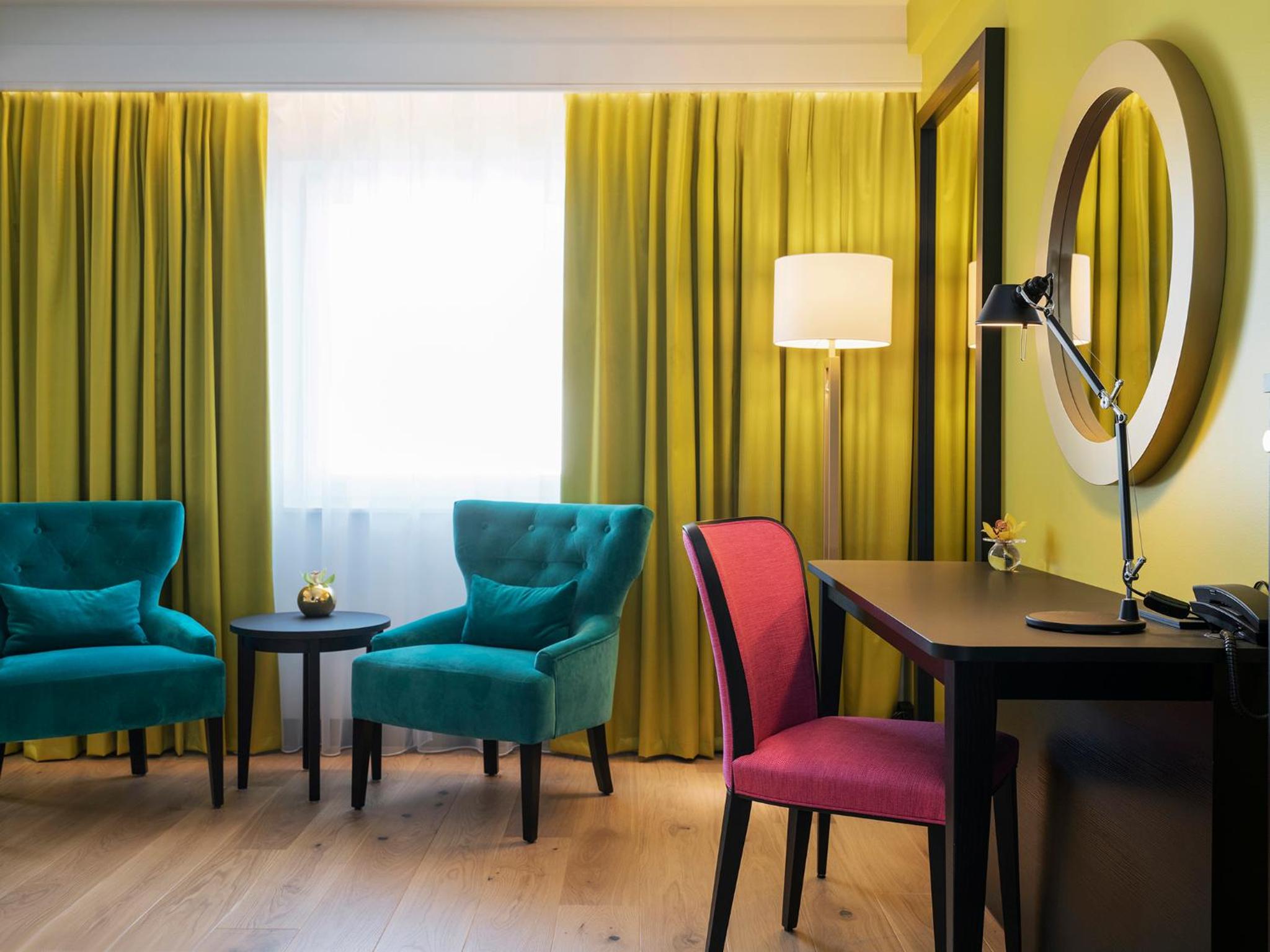 Standard Twin Room - Photo 6