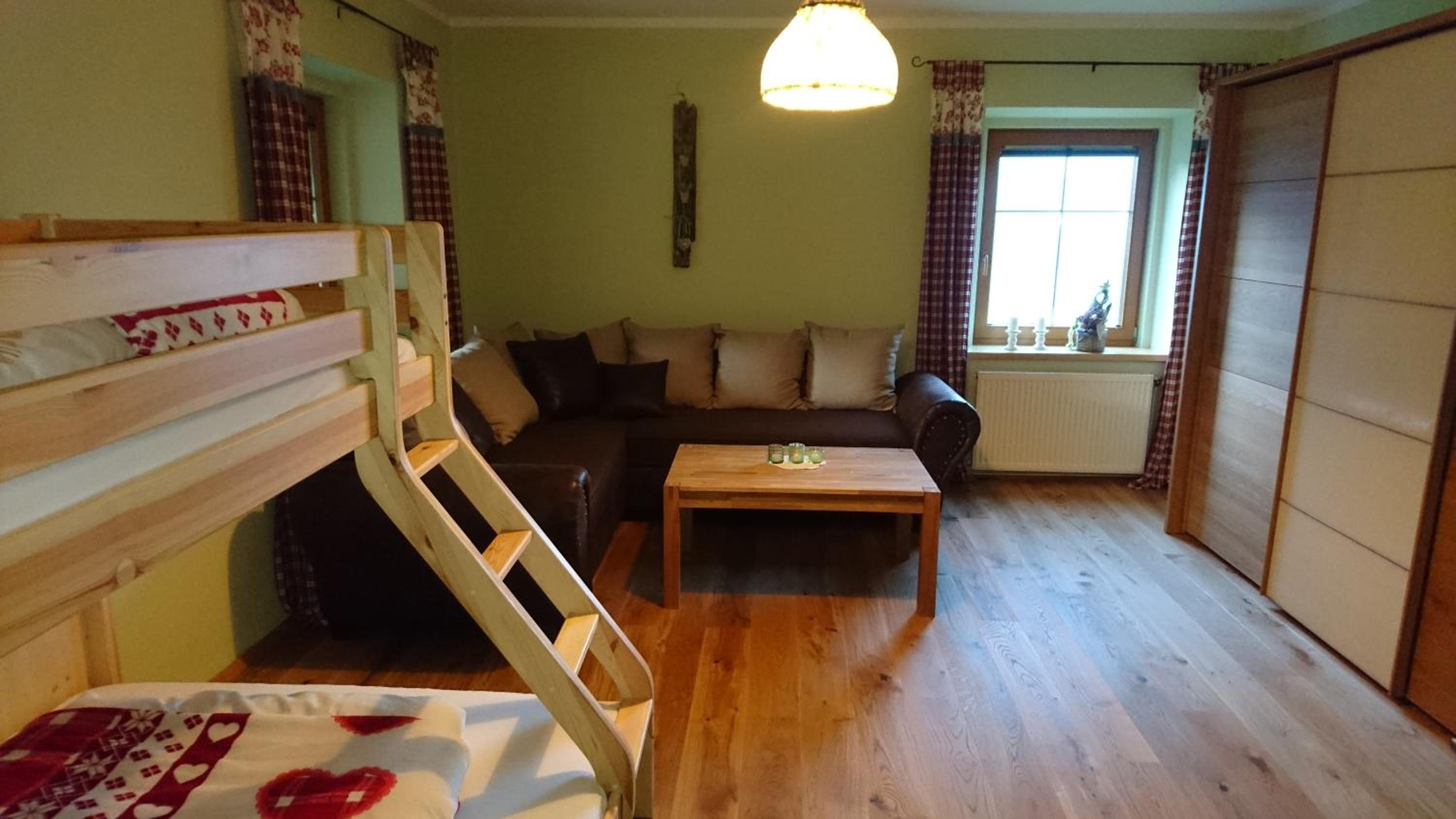 Apartment with Mountain View photo 1