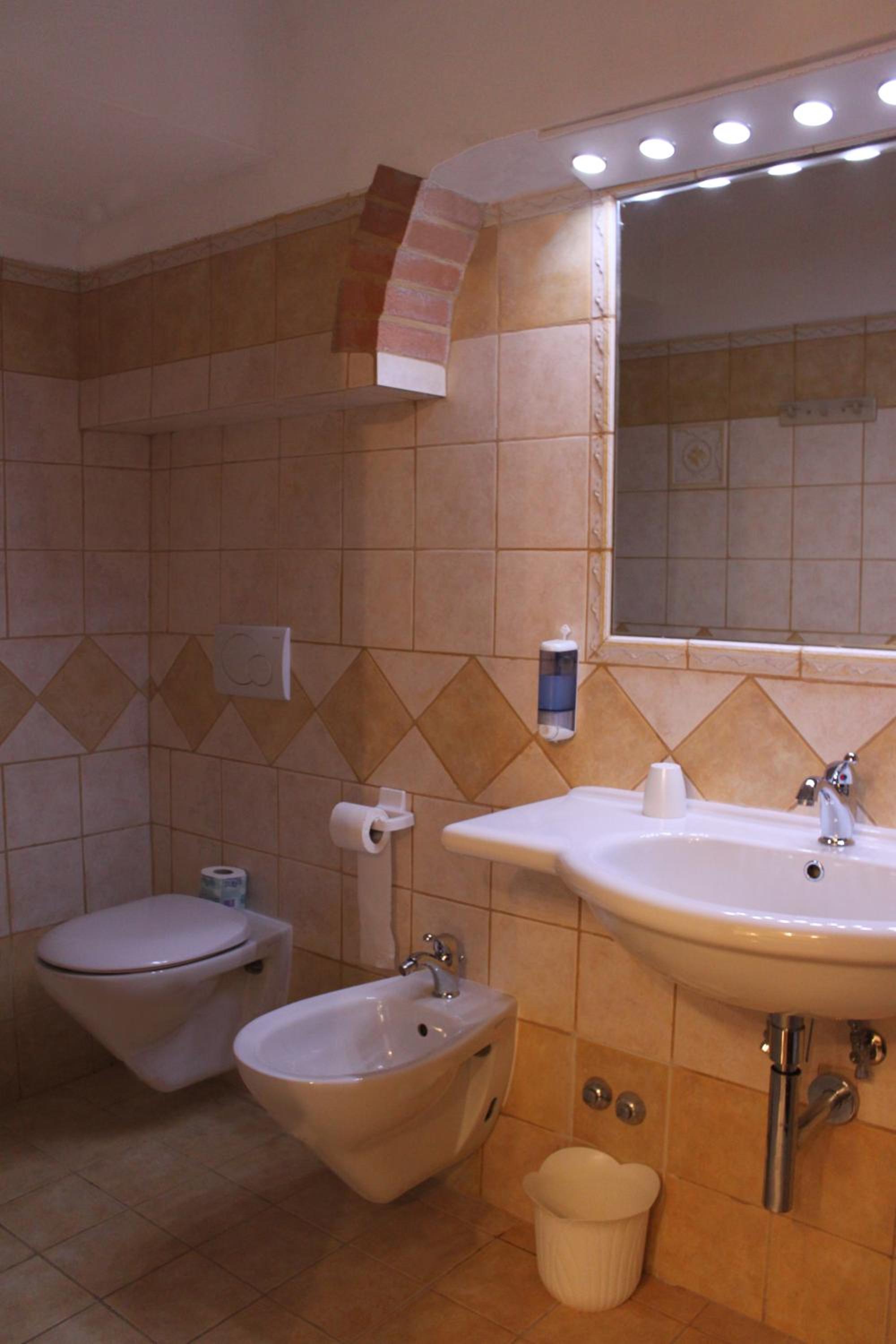 Family Double Room - Photo 6