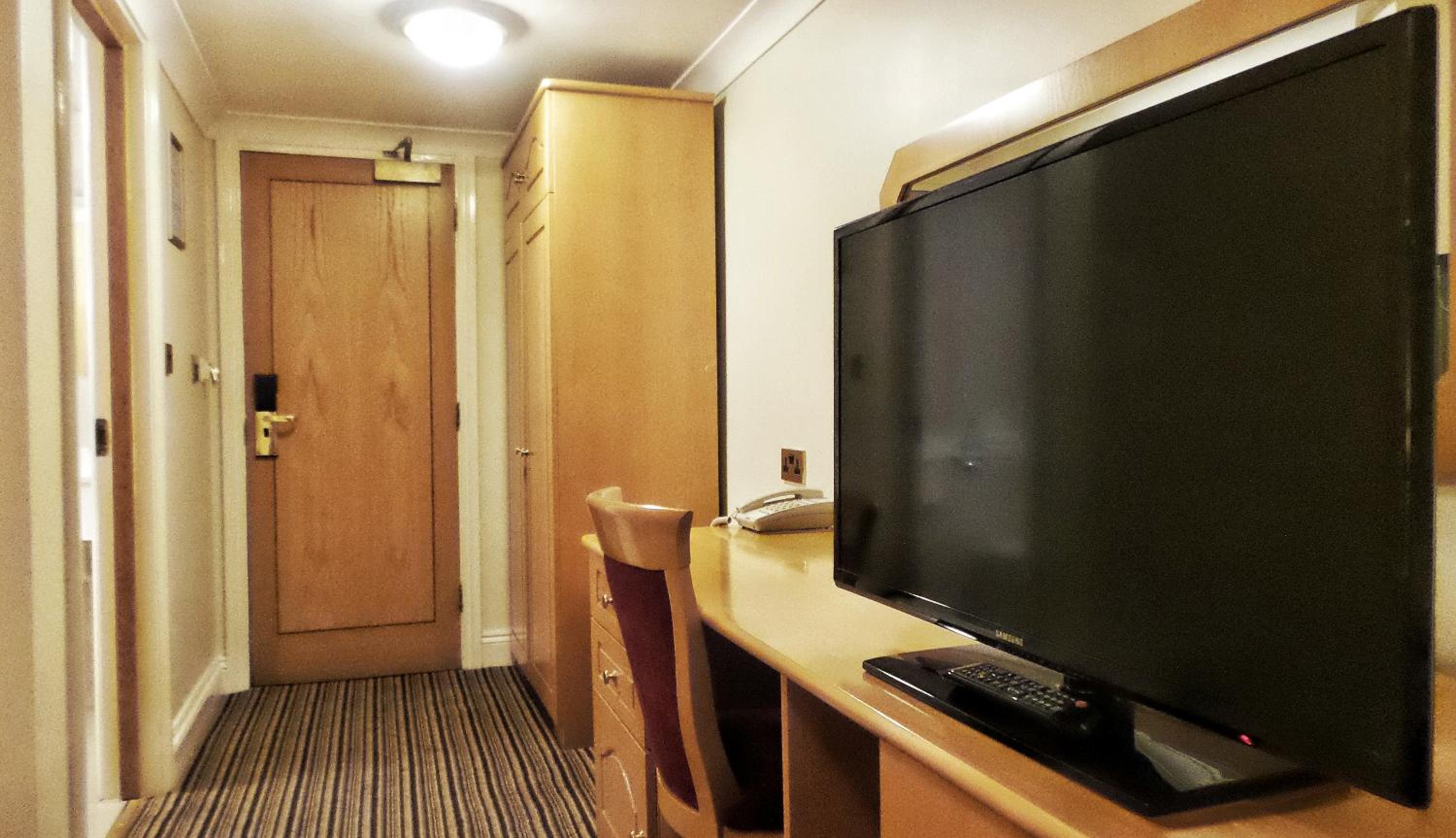 Double Room - Photo 12