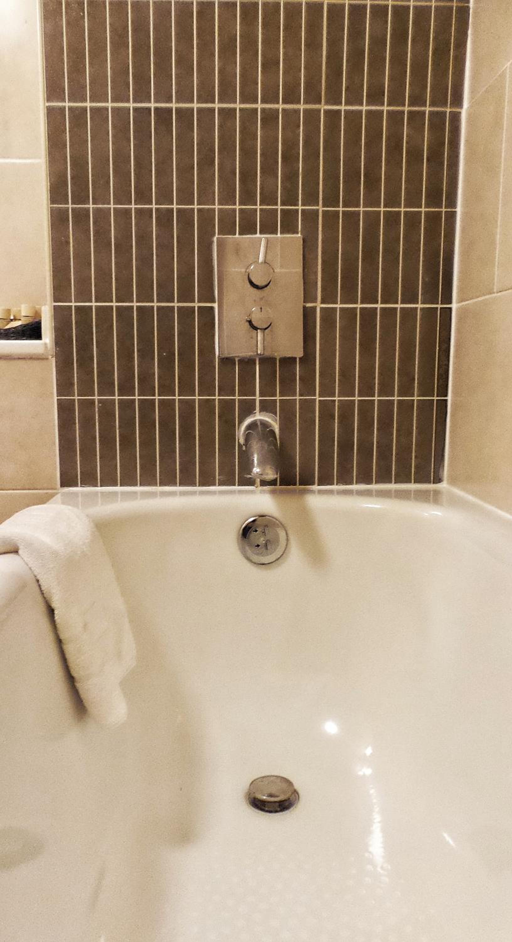Double Room - Photo 6