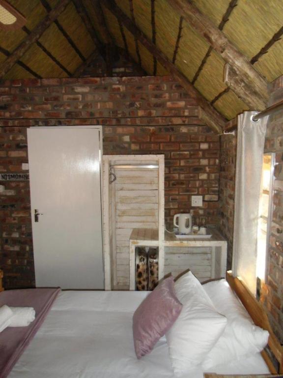 Standard Double Room photo 2