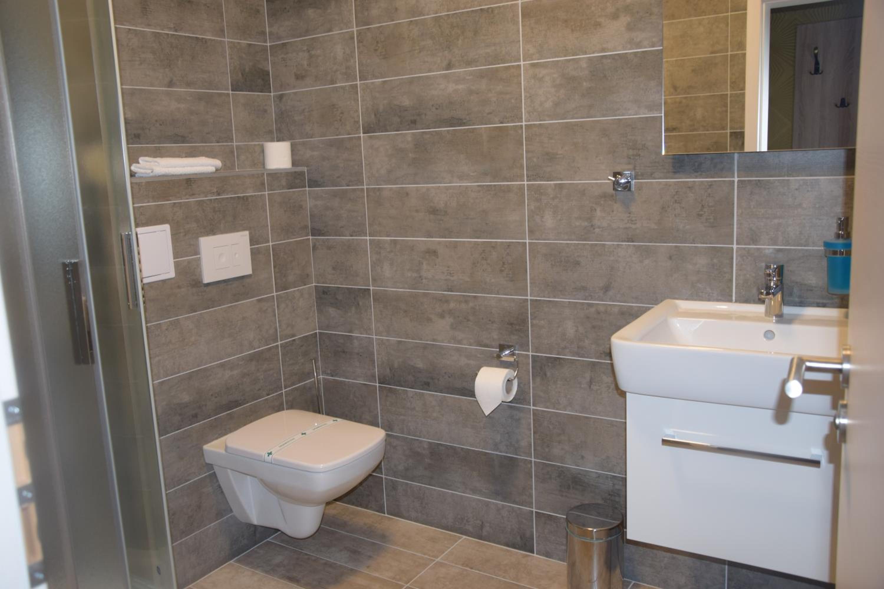 Standard Double Room - Photo 4