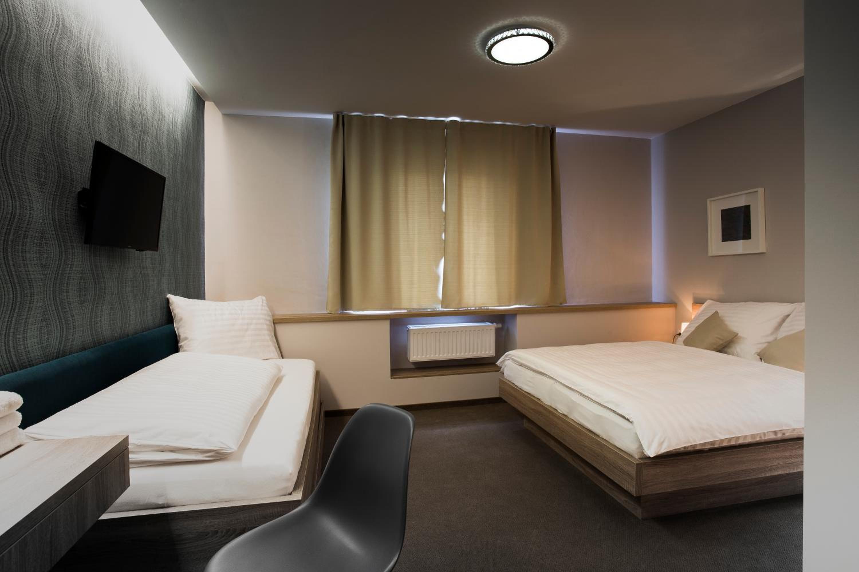 Standard Triple Room - Photo 1