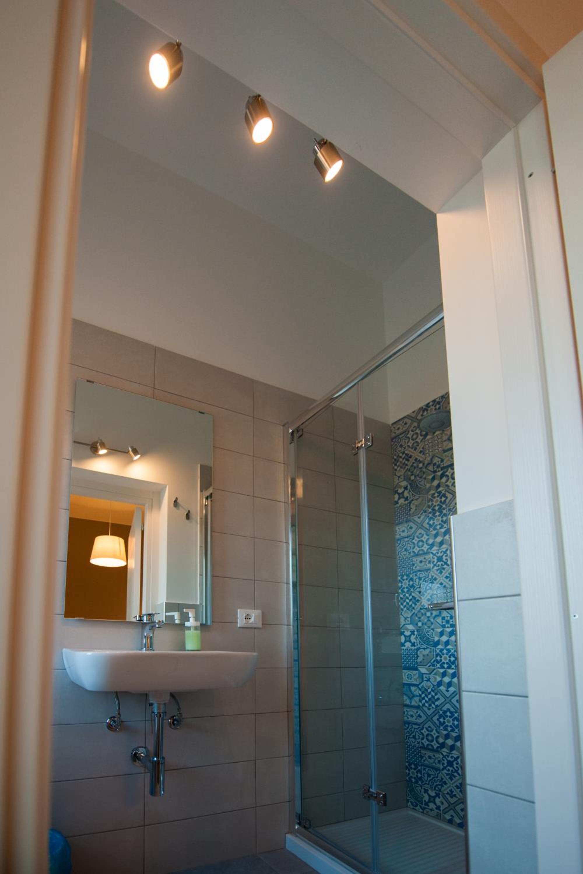 Deluxe Double or Twin Room photo 2
