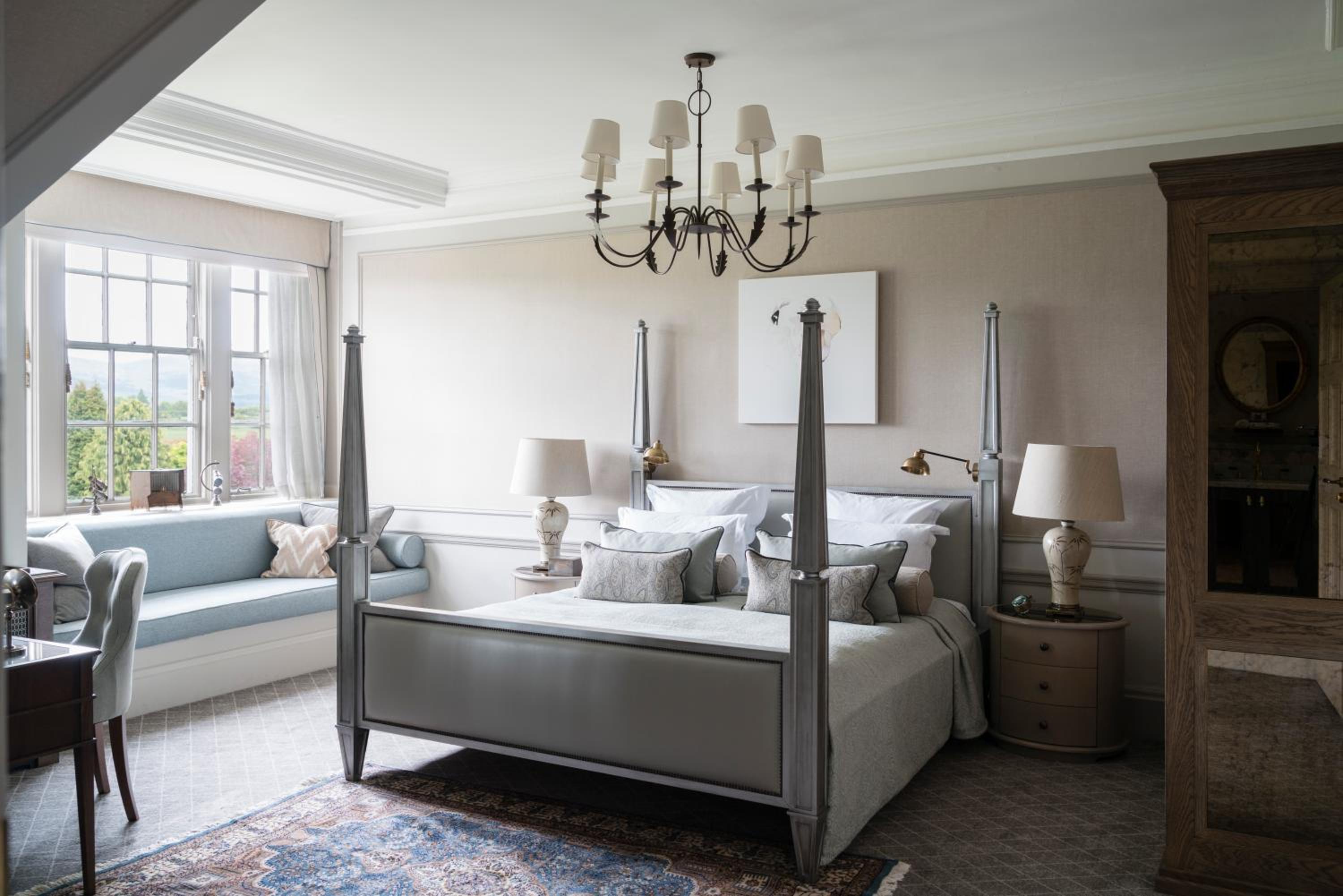 Classic Suite with View - Photo 1