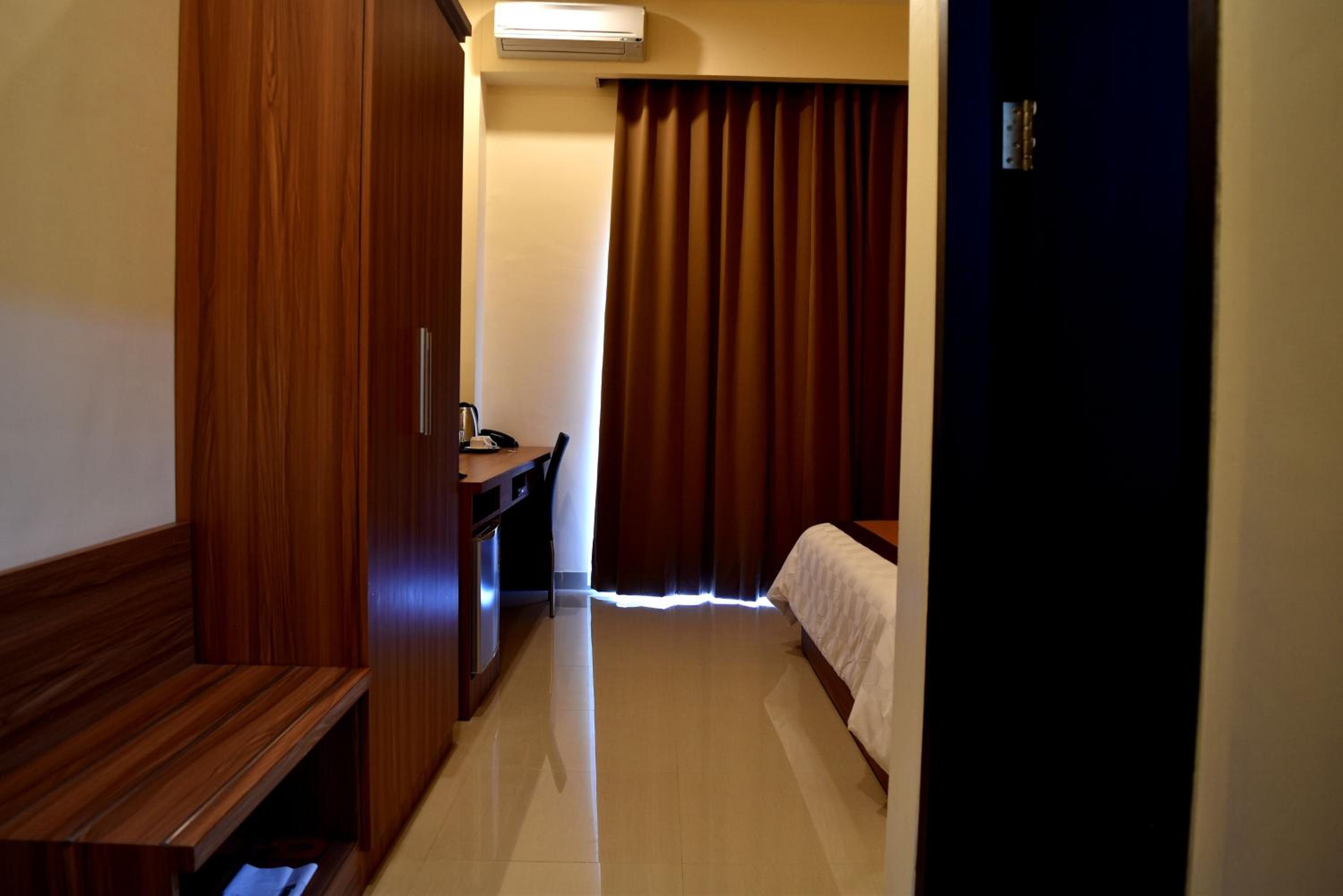 Deluxe Double Room - Photo 4
