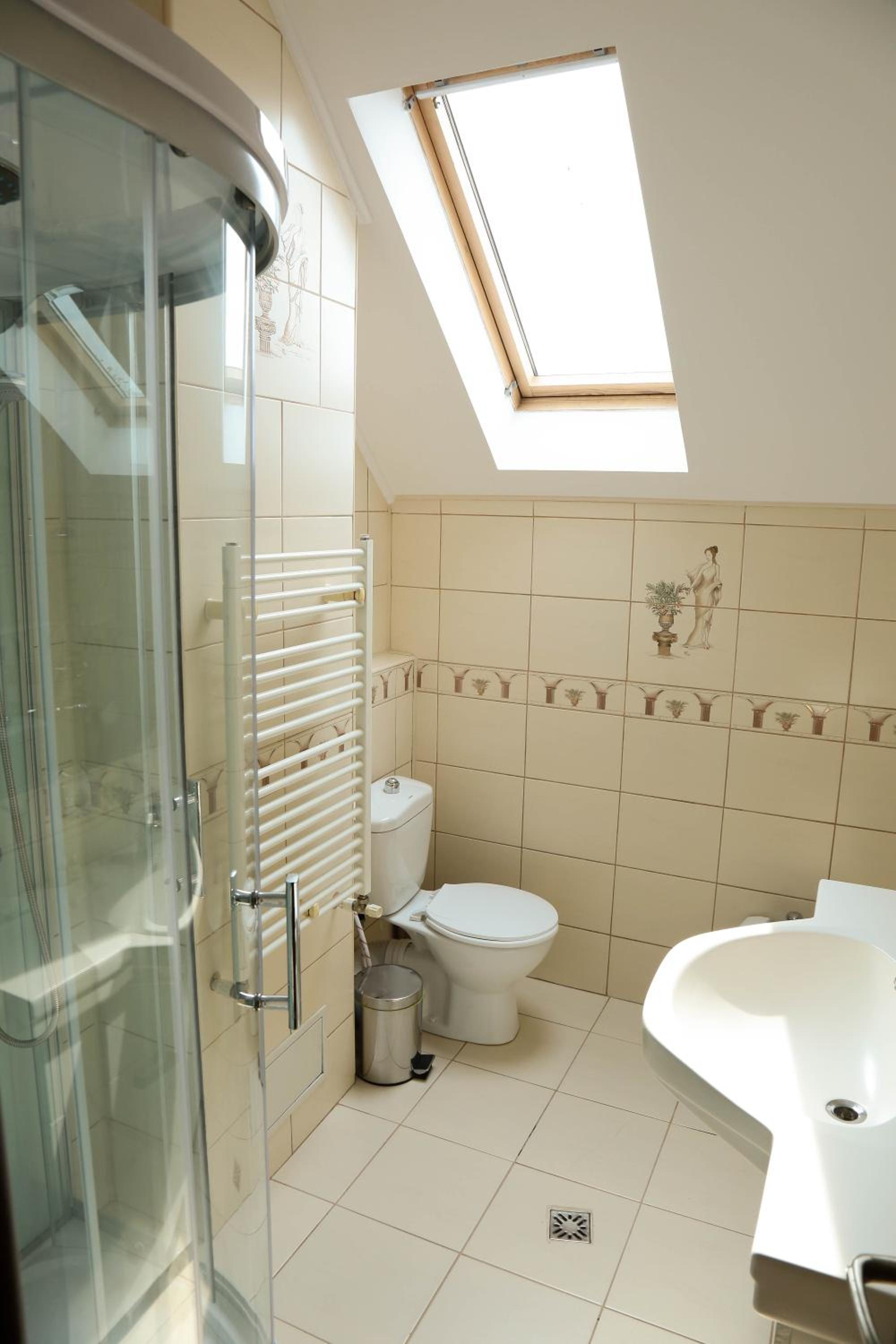 Standard Triple Room photo 3