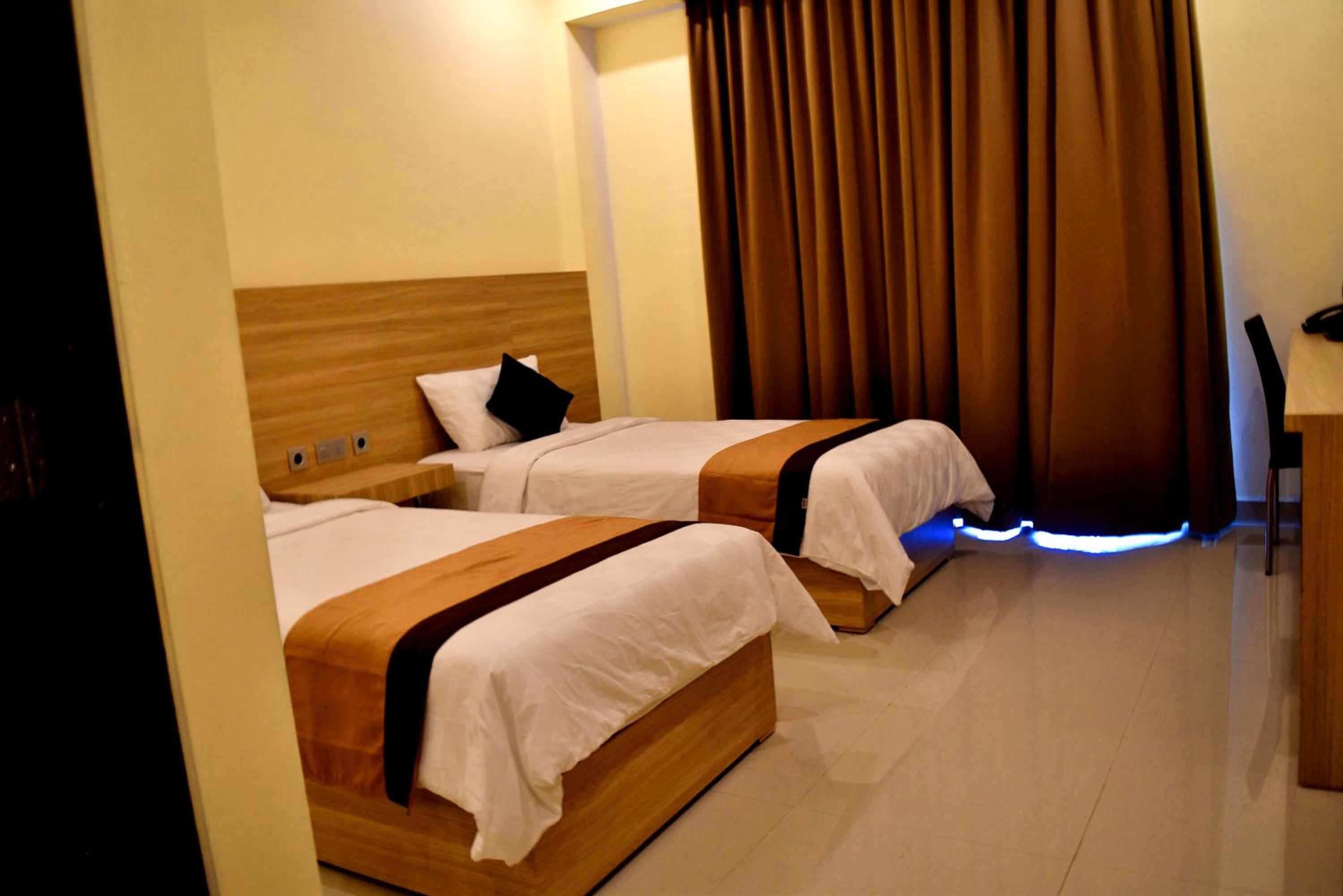 Superior Double or Twin Room - Photo 6