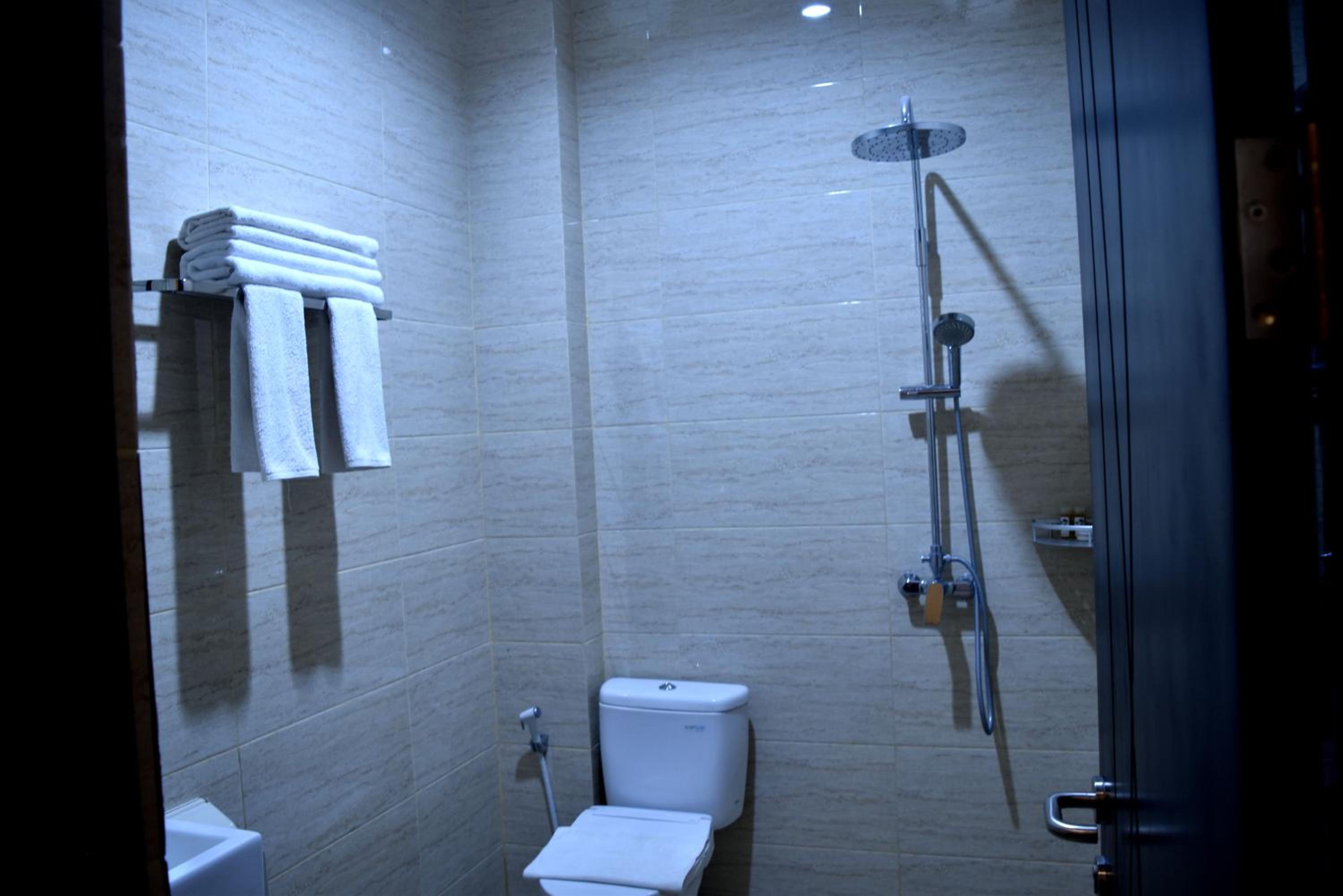 Junior Suite with Ocean View - Photo 11