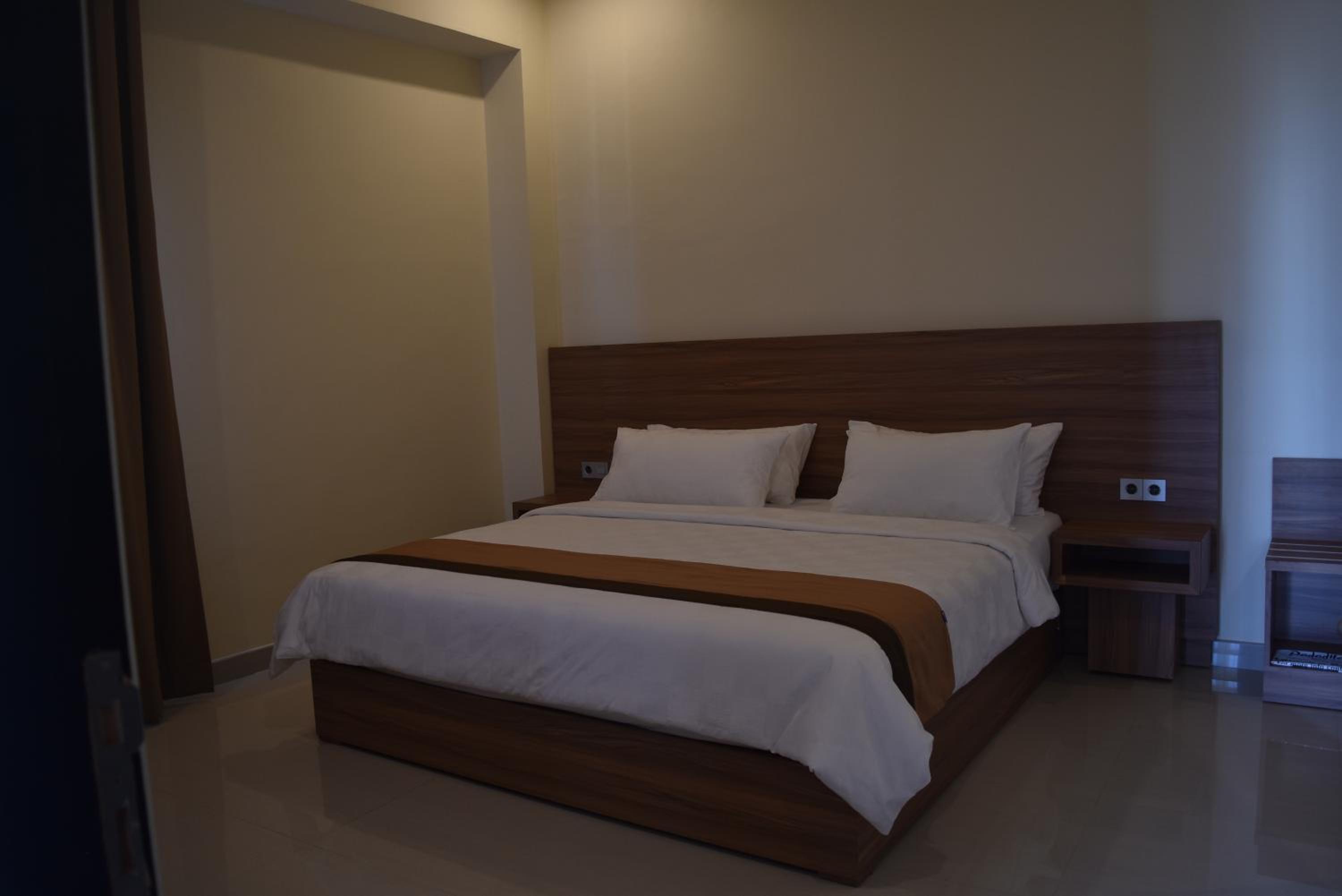 Suite - Photo 8