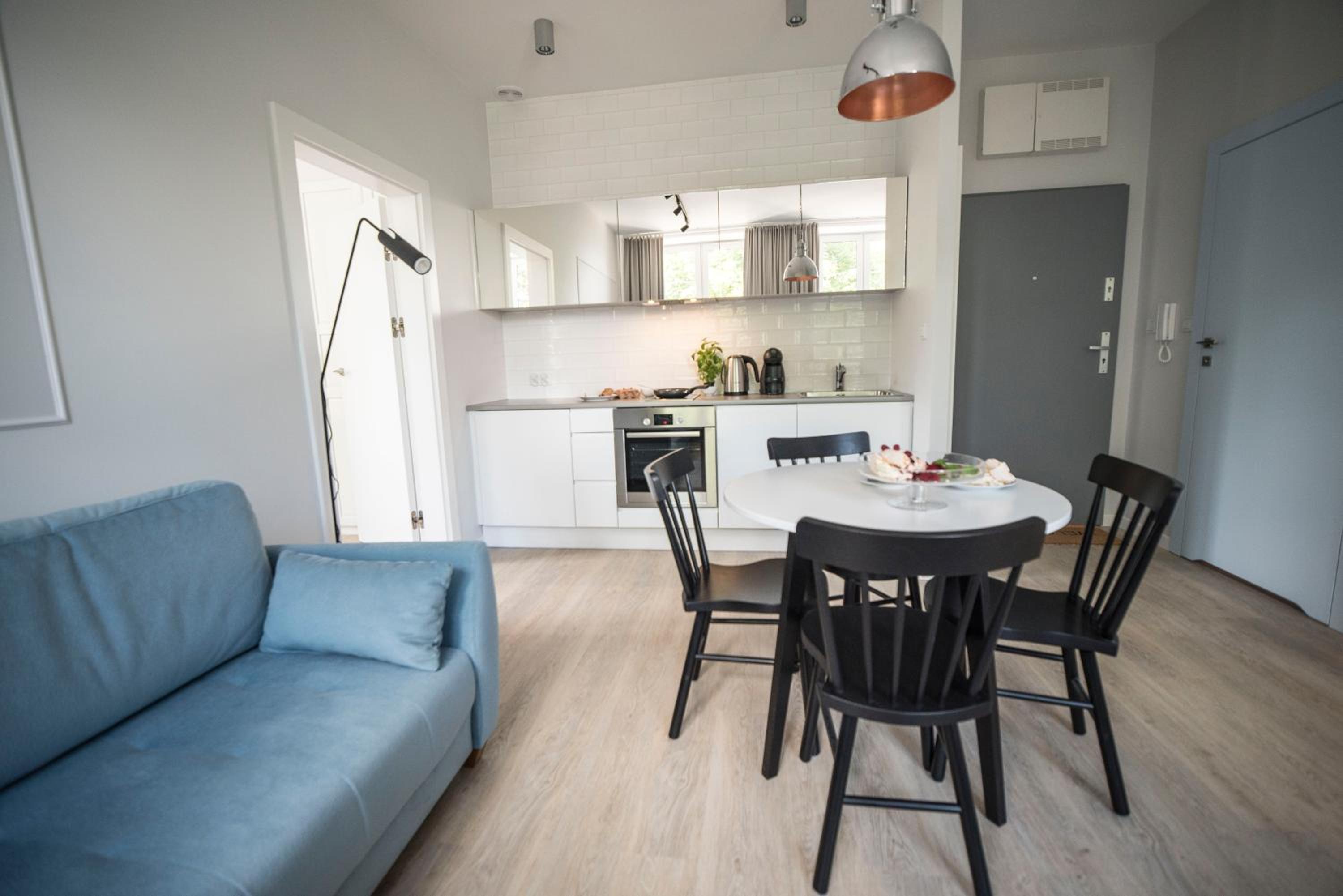 Two-Bedroom Apartment - Photo 8