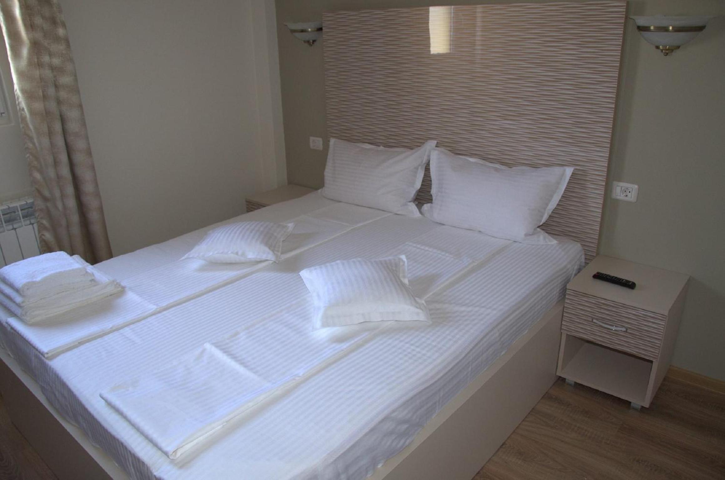 Triple Room - Photo 20