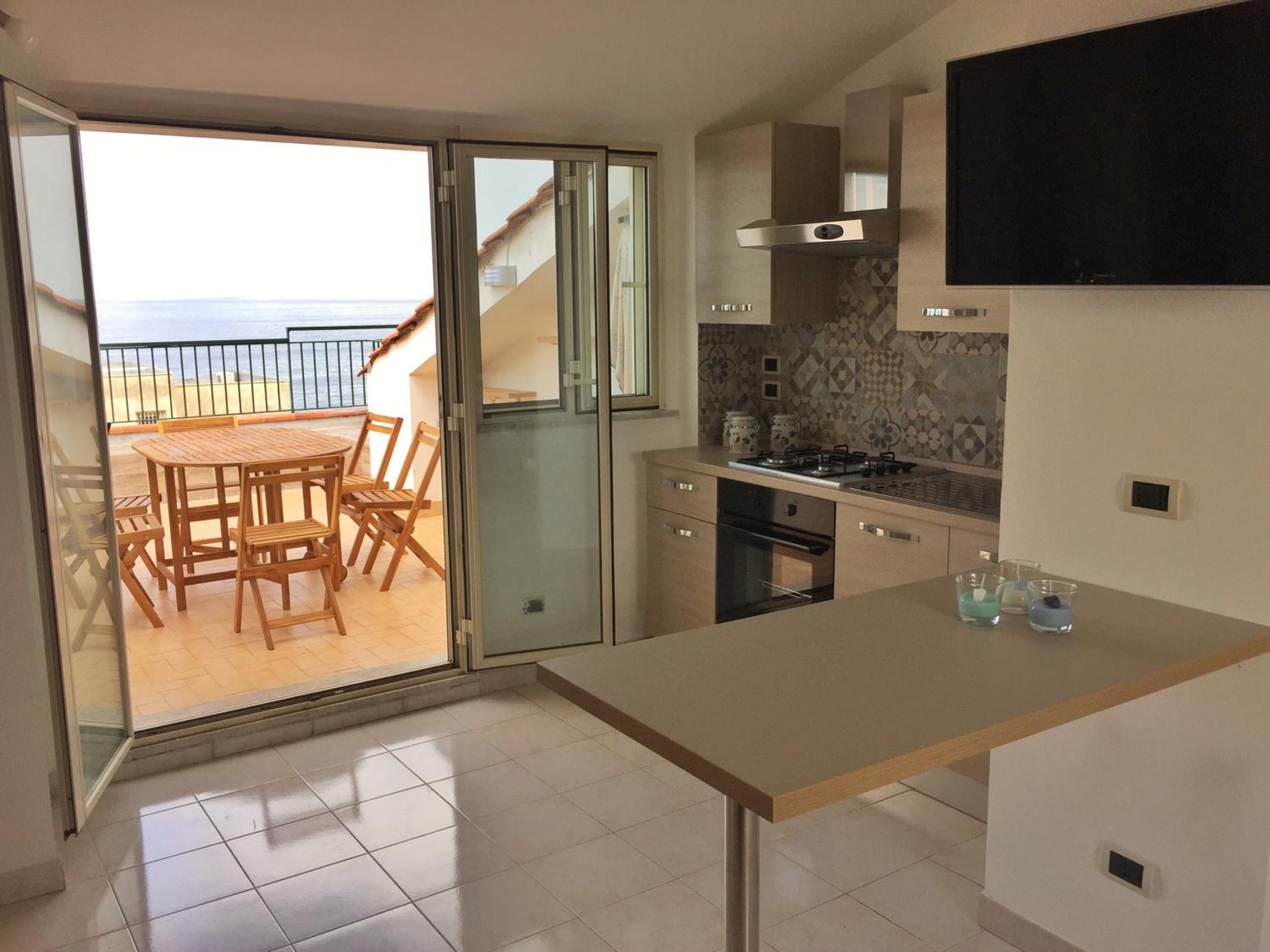 Apartment with Sea View photo 3