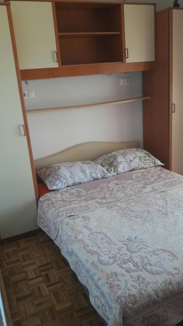 Apartment with Sea View - Photo 3