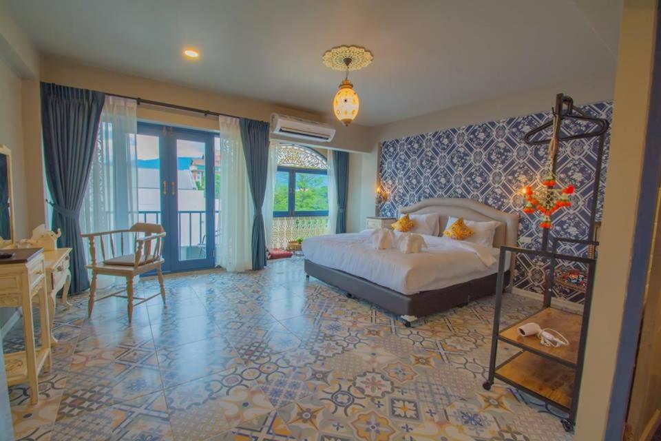 Superior Double Room with Balcony - Photo 1
