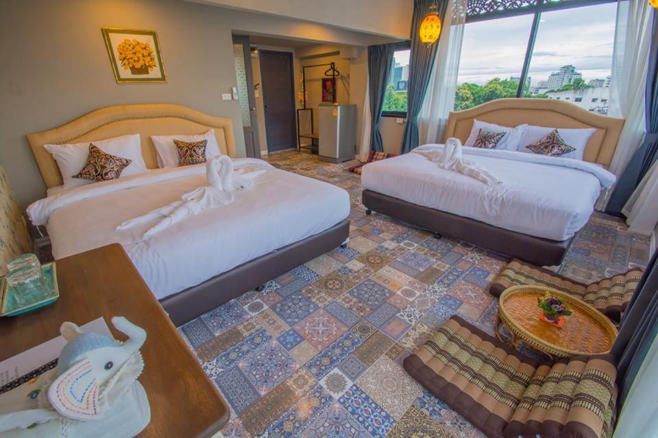 Rooftop Quadruple Room with Balcony - Photo 5