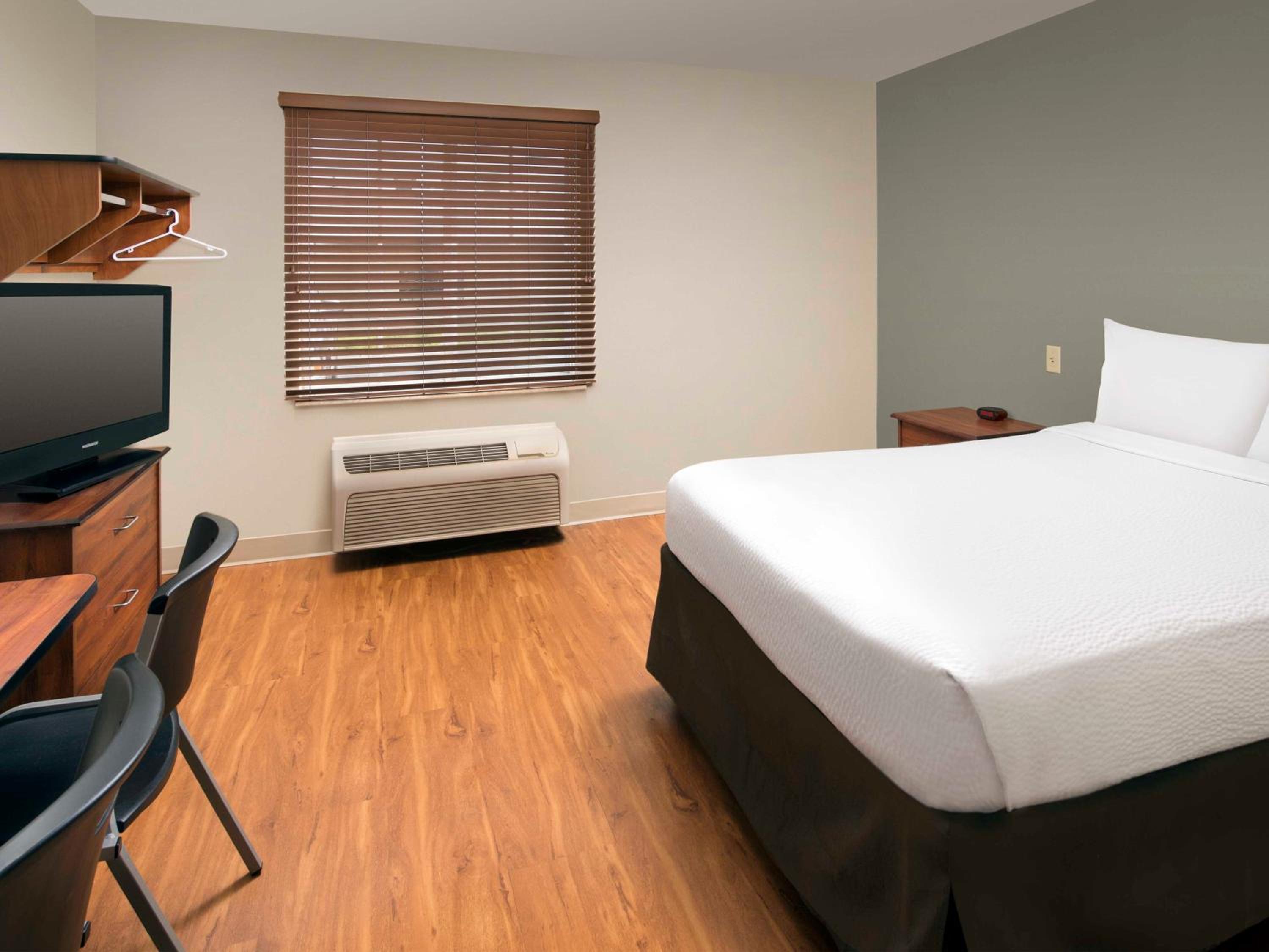 Standard Double Room - Smoking photo 1